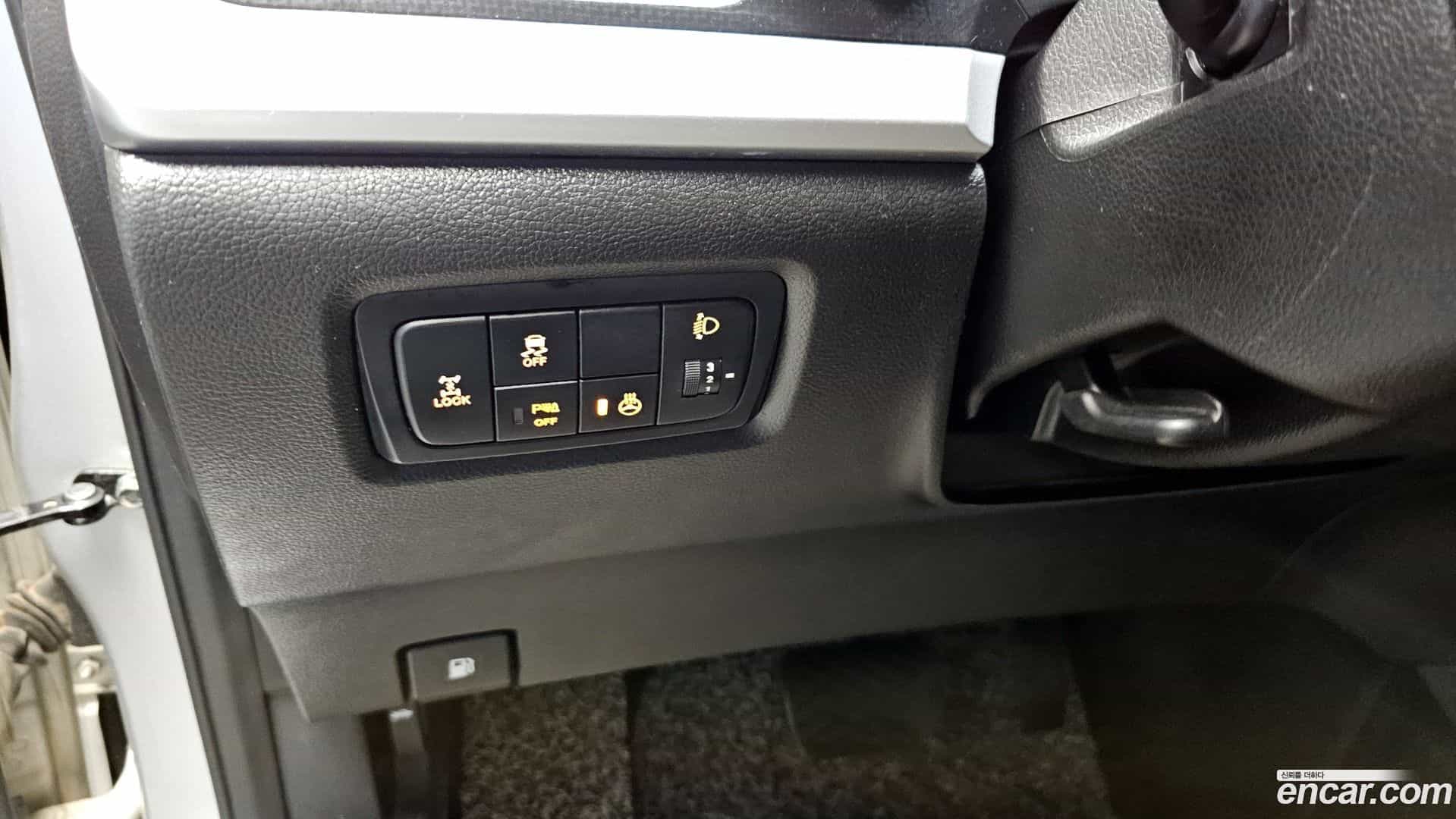 KORANDO KG_Mobility_Ssangyong 2017.5-OPTION-023