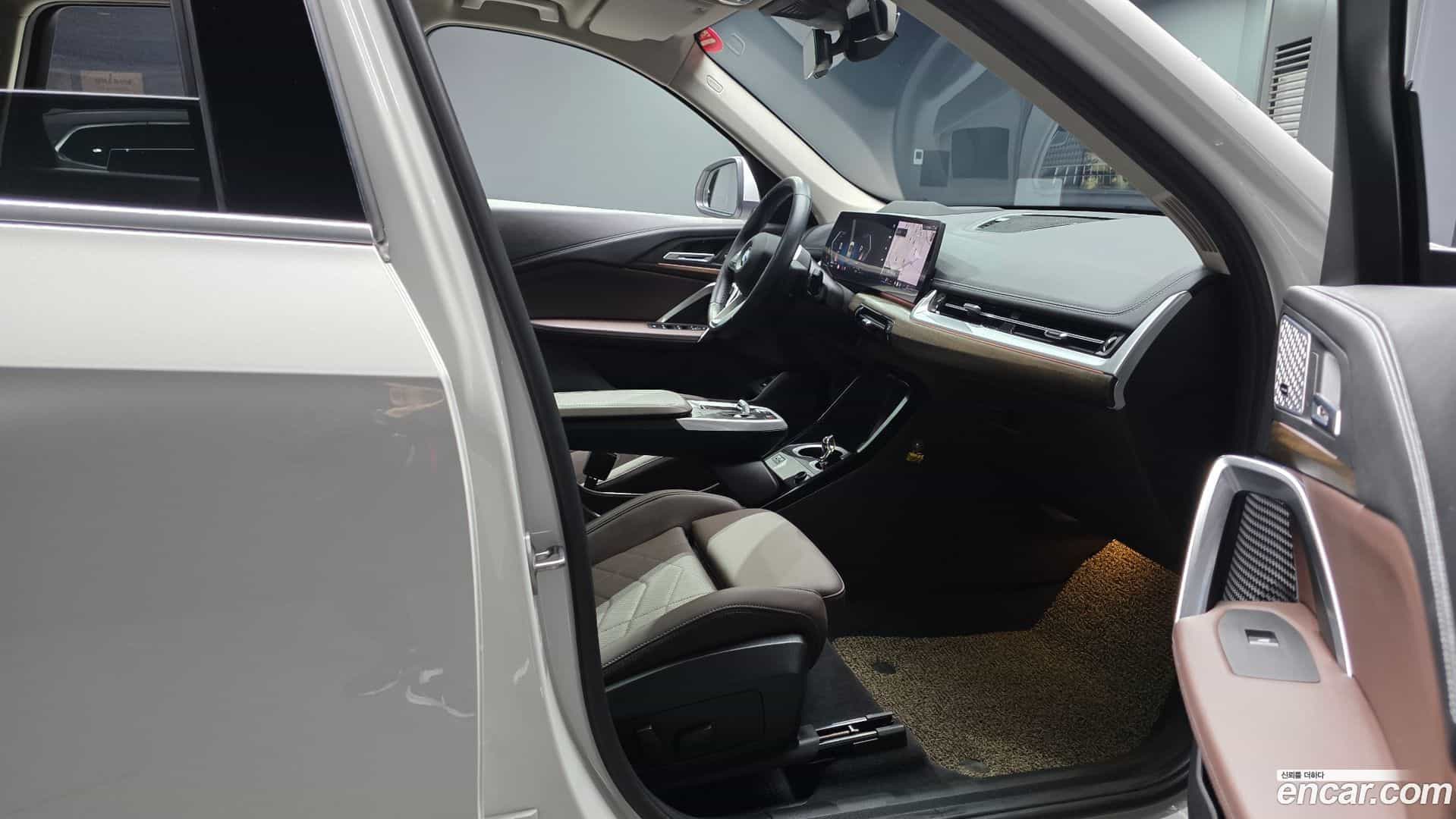 X1 BMW 2024.5-INNER-010