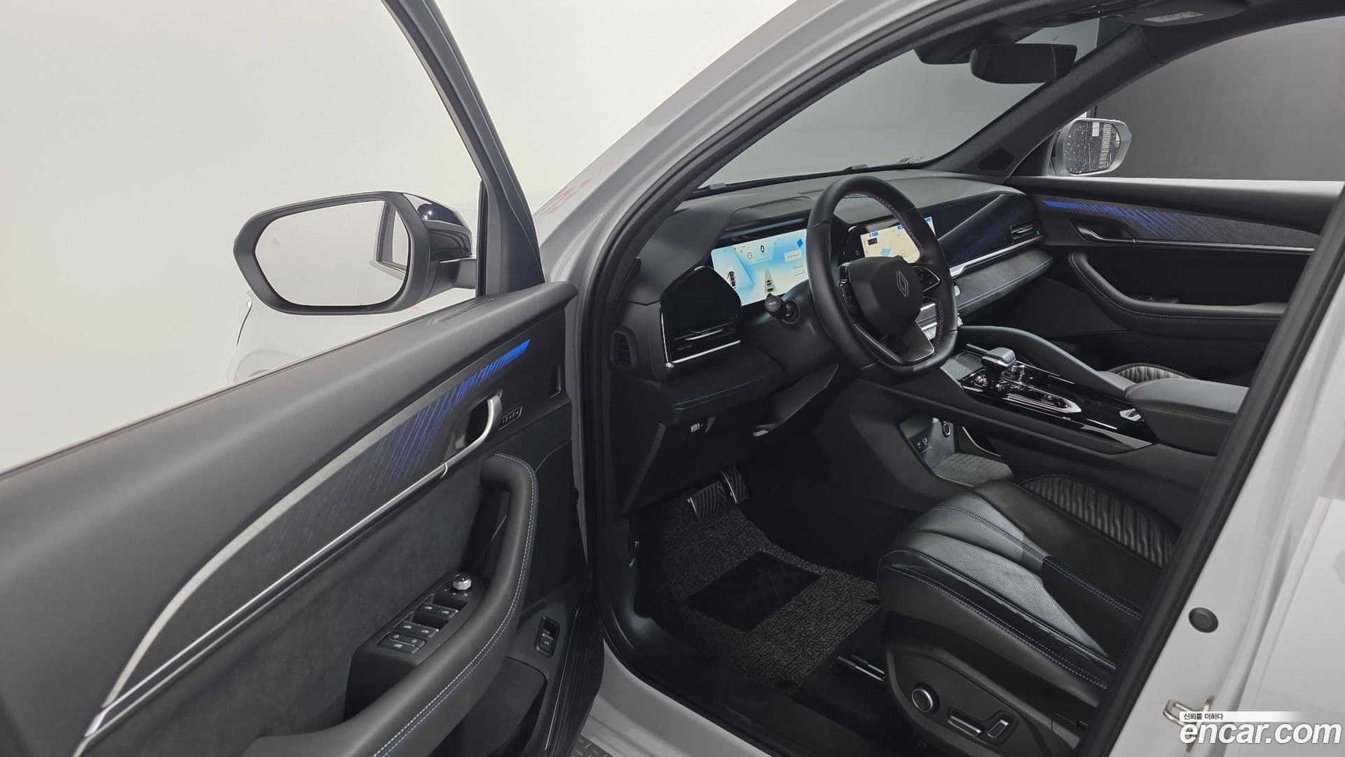 Main__Slider__Photo:Grand Koleos Renault-KoreaSamsung 2025.1-10