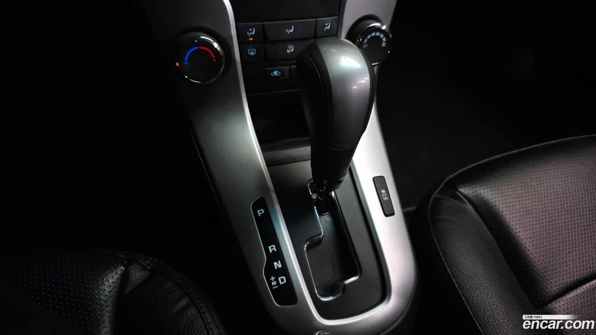 Cruze ChevroletGMDaewoo 2016.0-INNER-009