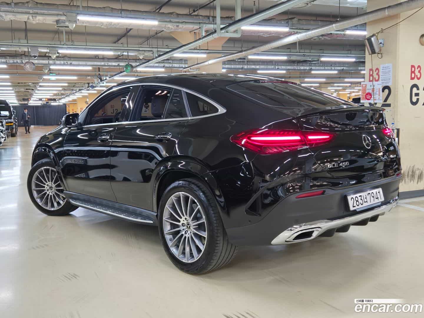 GLE-Class Mercedes-Benz 2025.8-OPTION-015