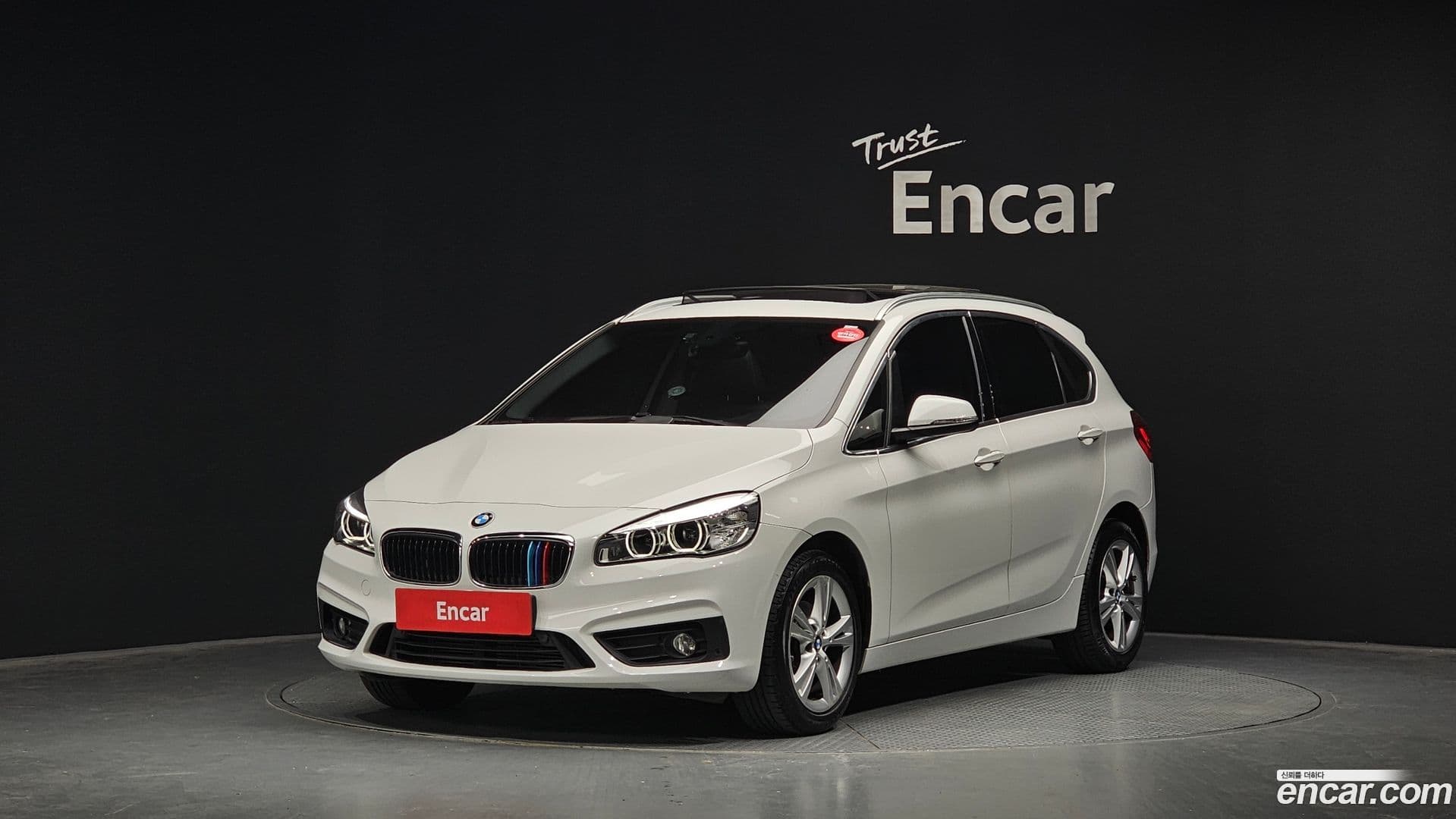 Main__Slider__Photo:2-Series BMW 2015.5-0