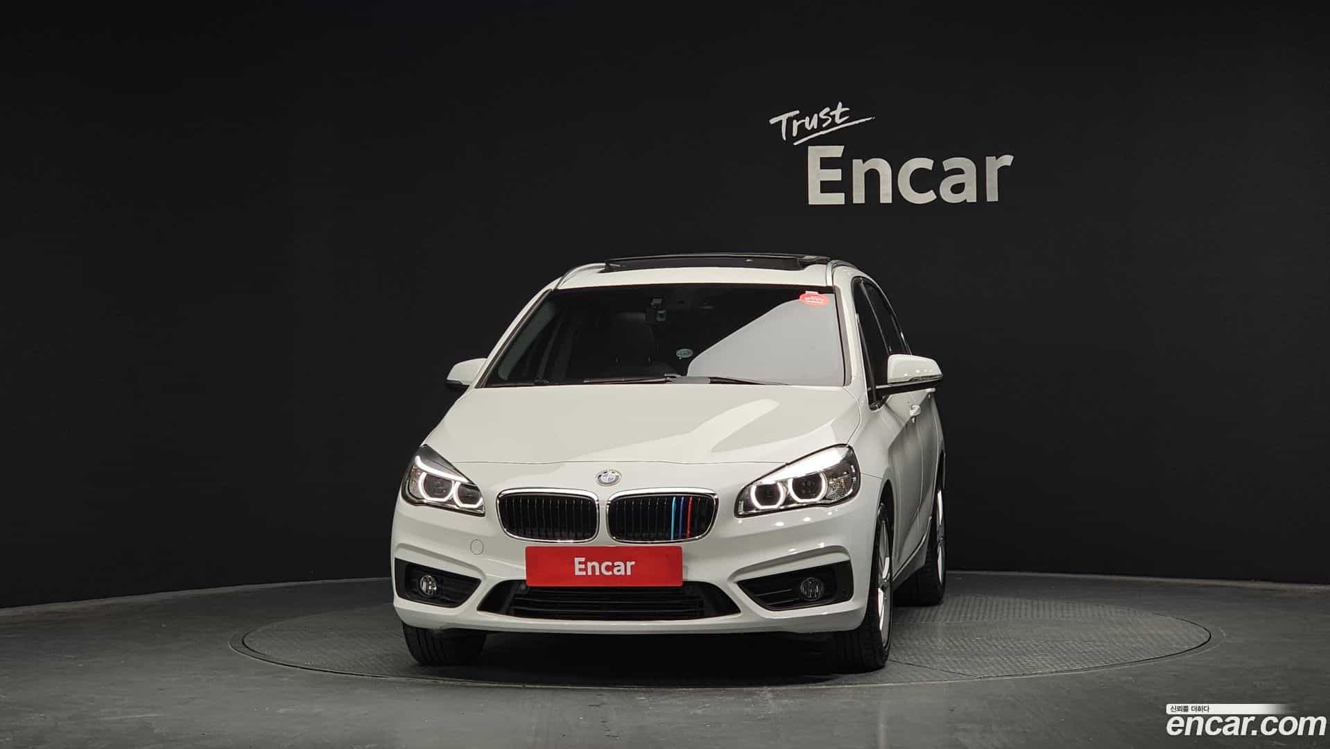 2-Series BMW 2015.5-OUTER-003