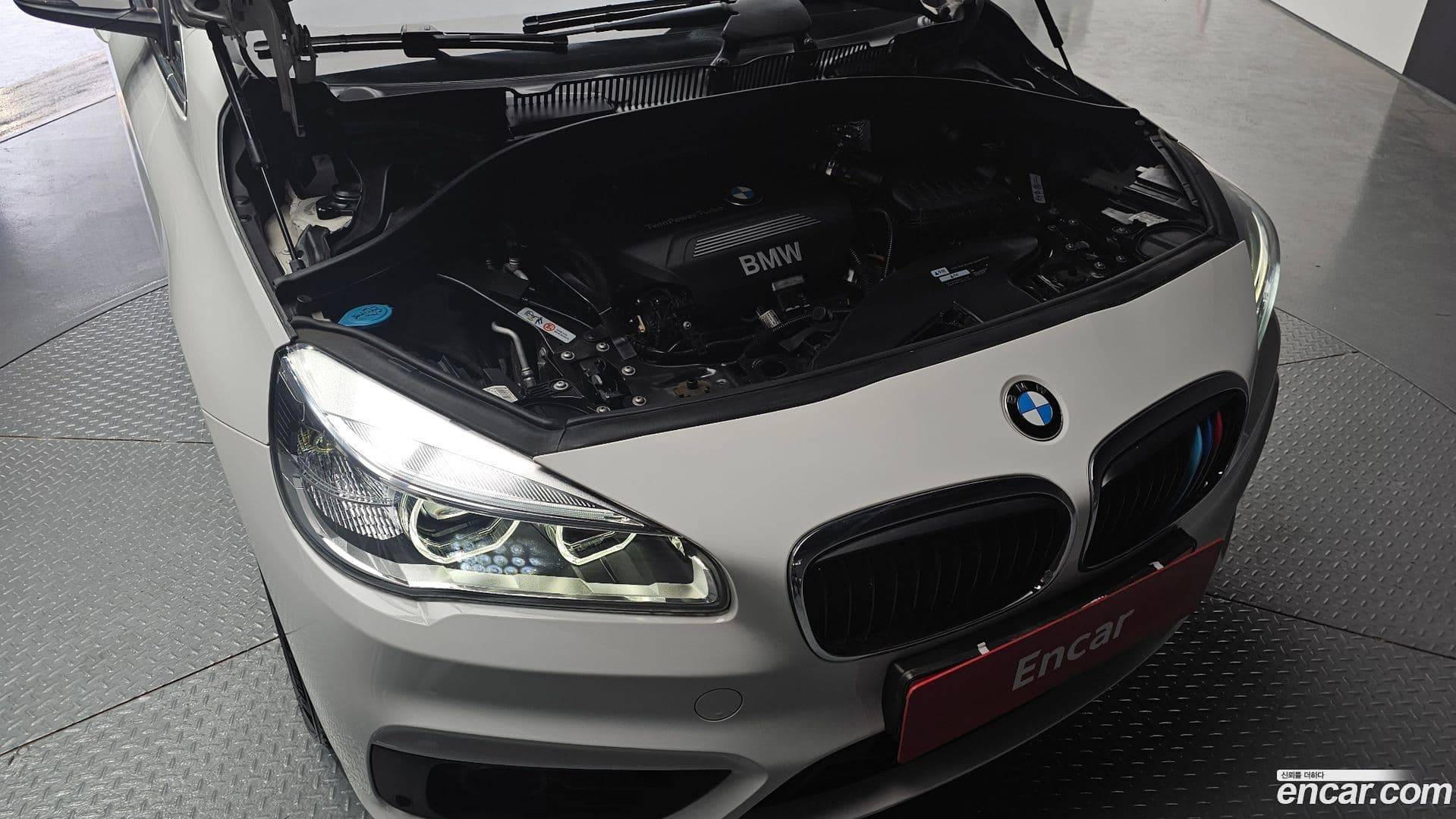 Main__Slider__Photo:2-Series BMW 2015.5-5