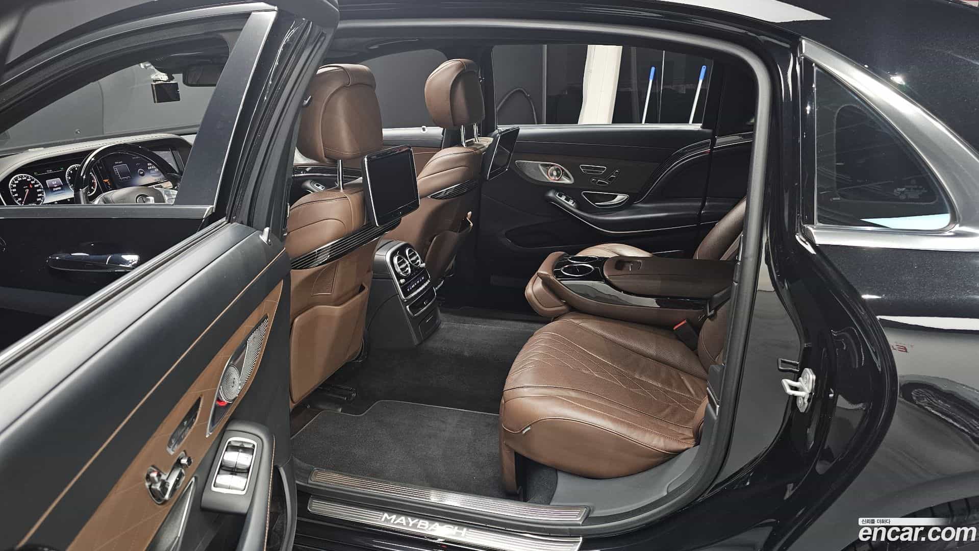 S-Class Mercedes-Benz 2016.10-OPTION-016