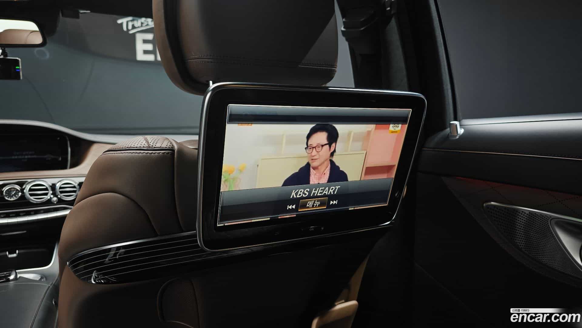 S-Class Mercedes-Benz 2016.10-OPTION-022