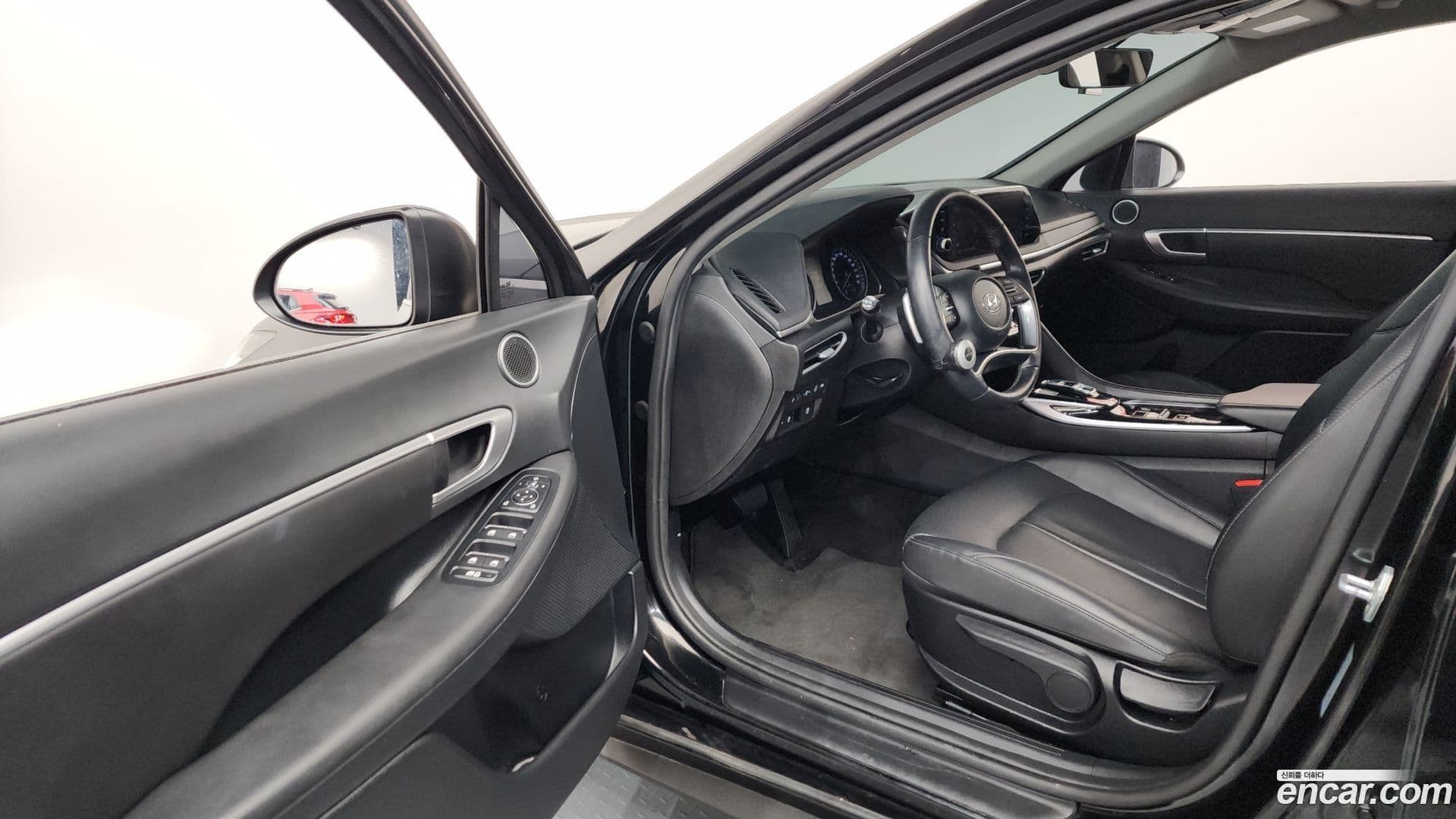 Main__Slider__Photo:Sonata Hyundai 2022.0-9