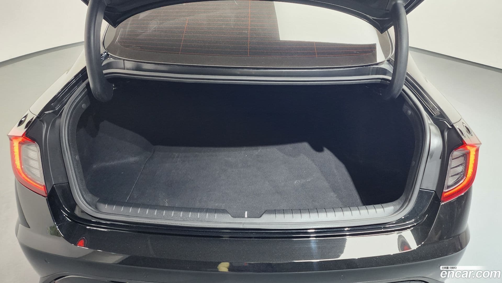 Main__Slider__Photo:Sonata Hyundai 2021.11-19