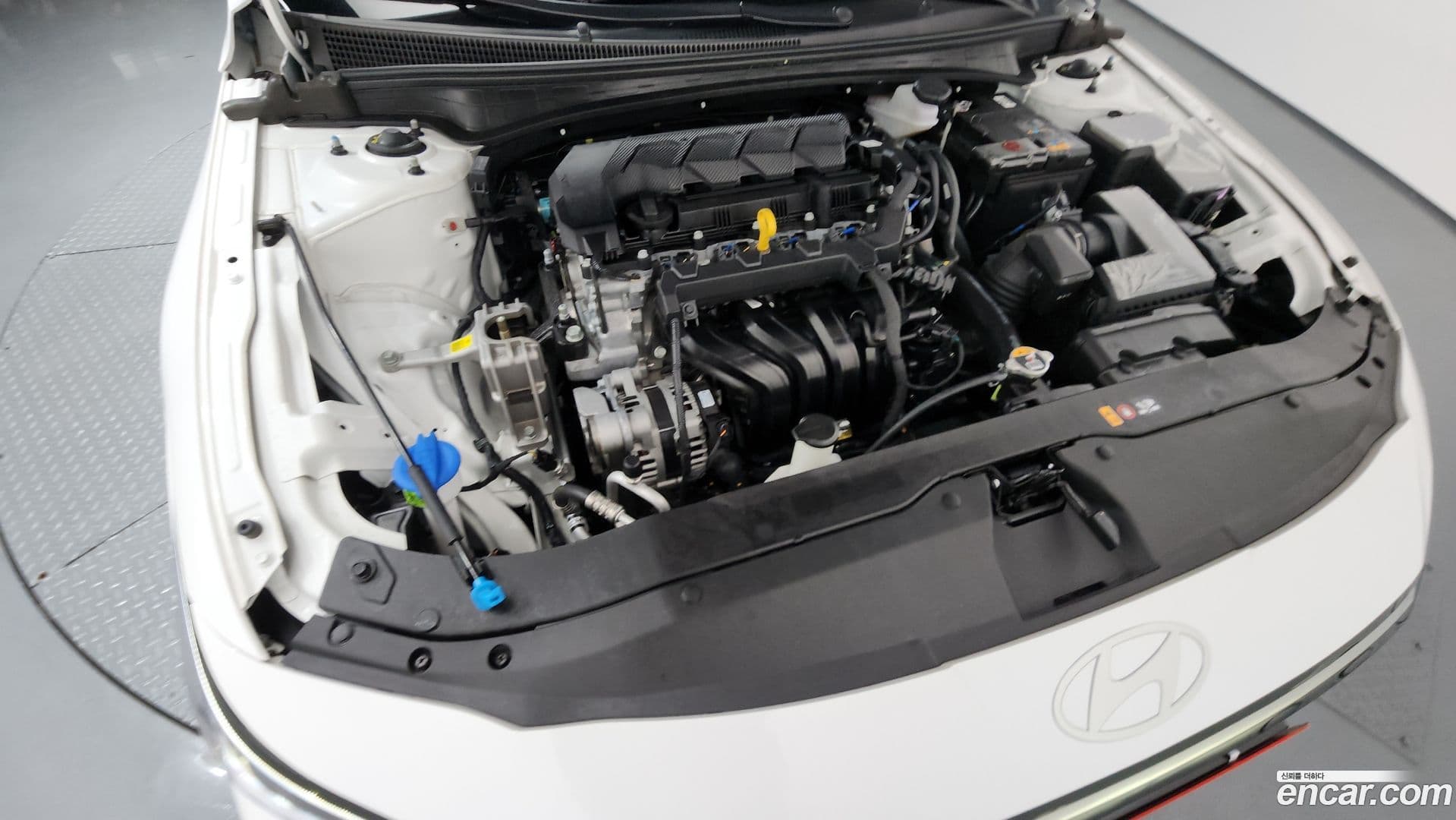 Main__Slider__Photo:AVANTE Hyundai 2024.9-5