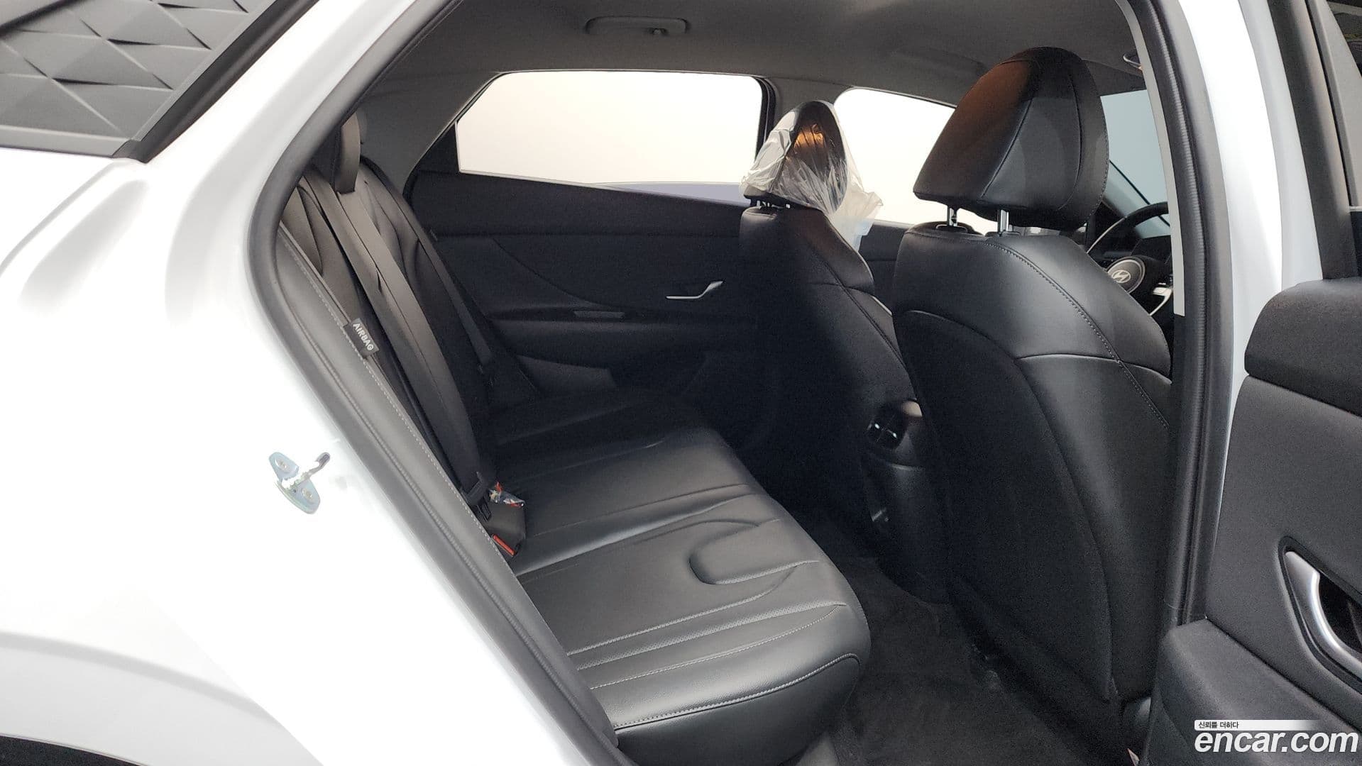 Main__Slider__Photo:AVANTE Hyundai 2024.9-11