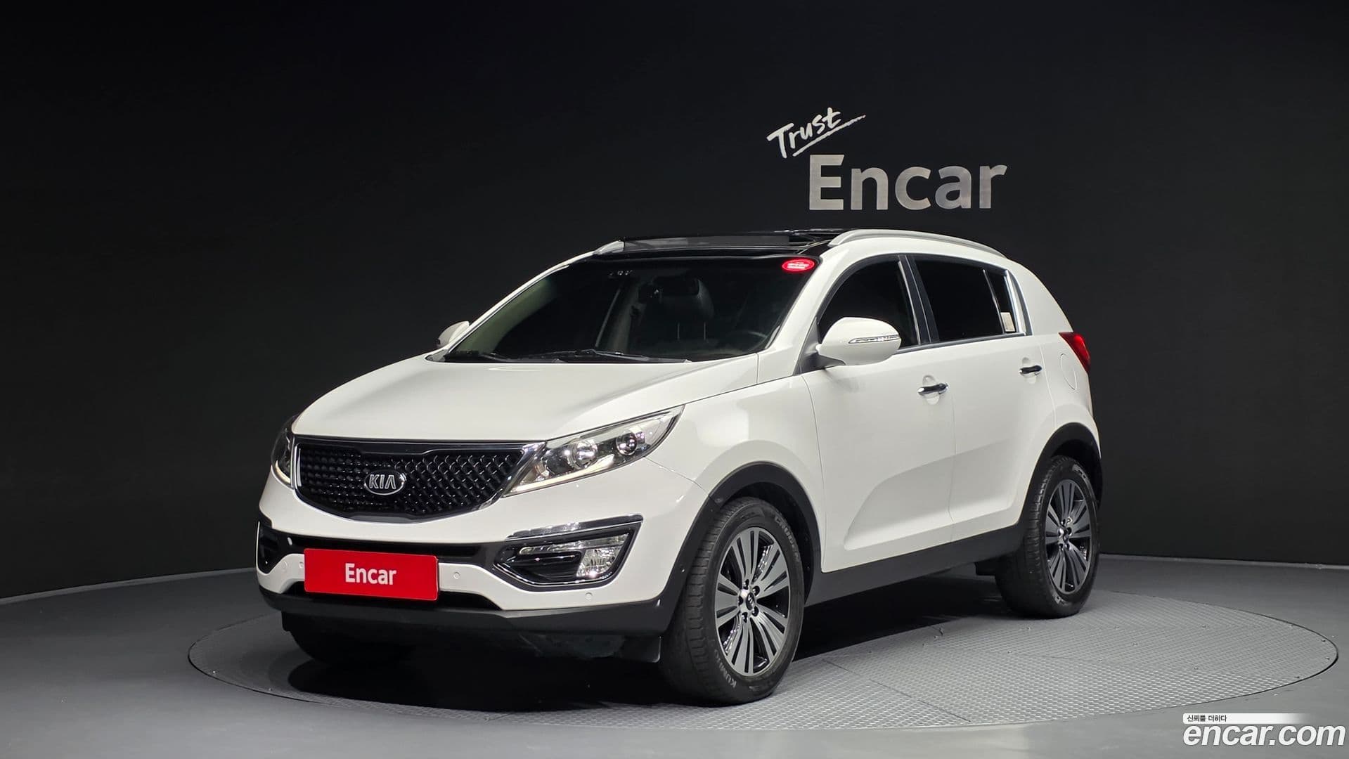 Main__Slider__Photo:Sportage Kia 2014.2-0