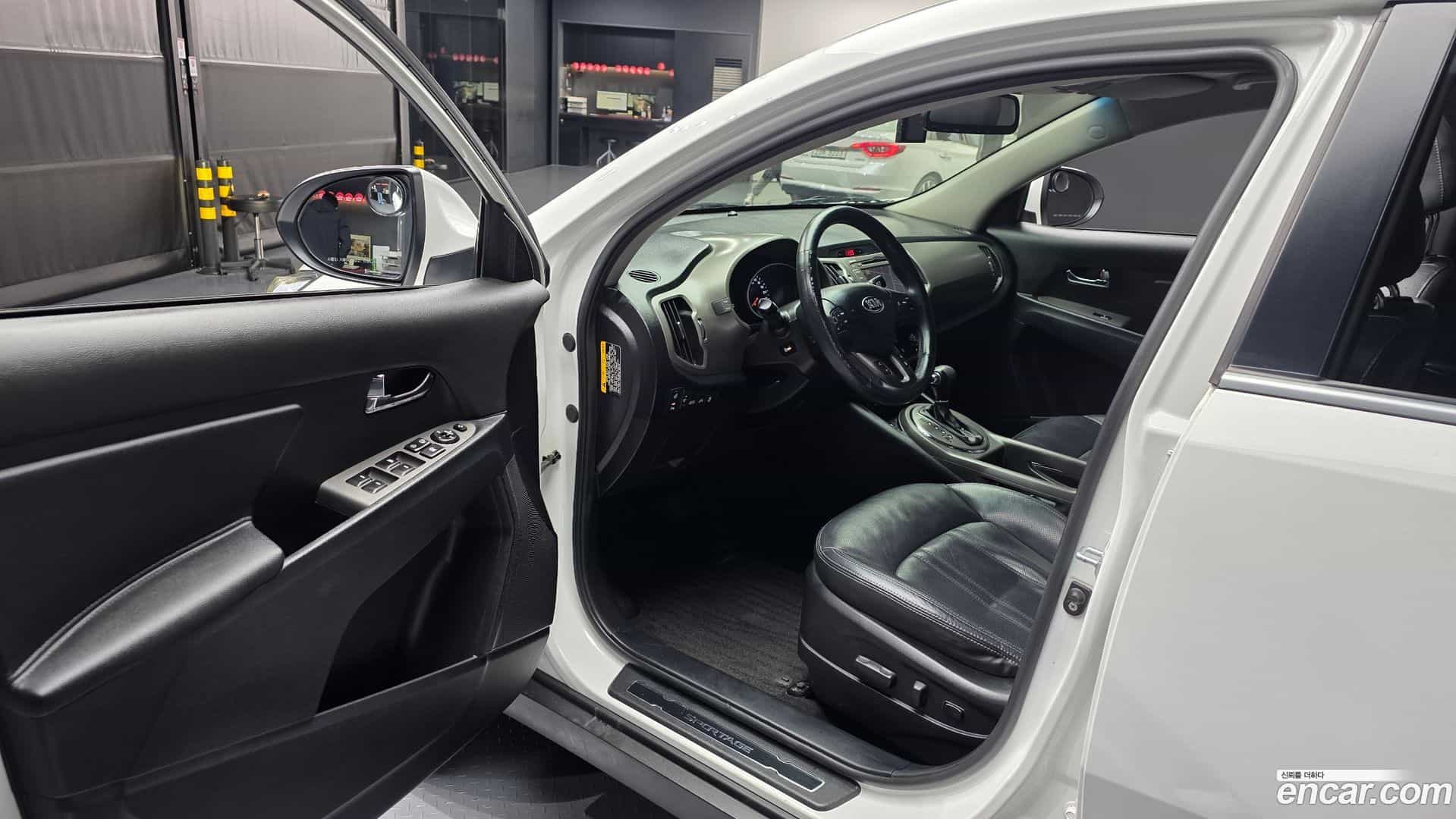 Sportage Kia 2014.2-INNER-010