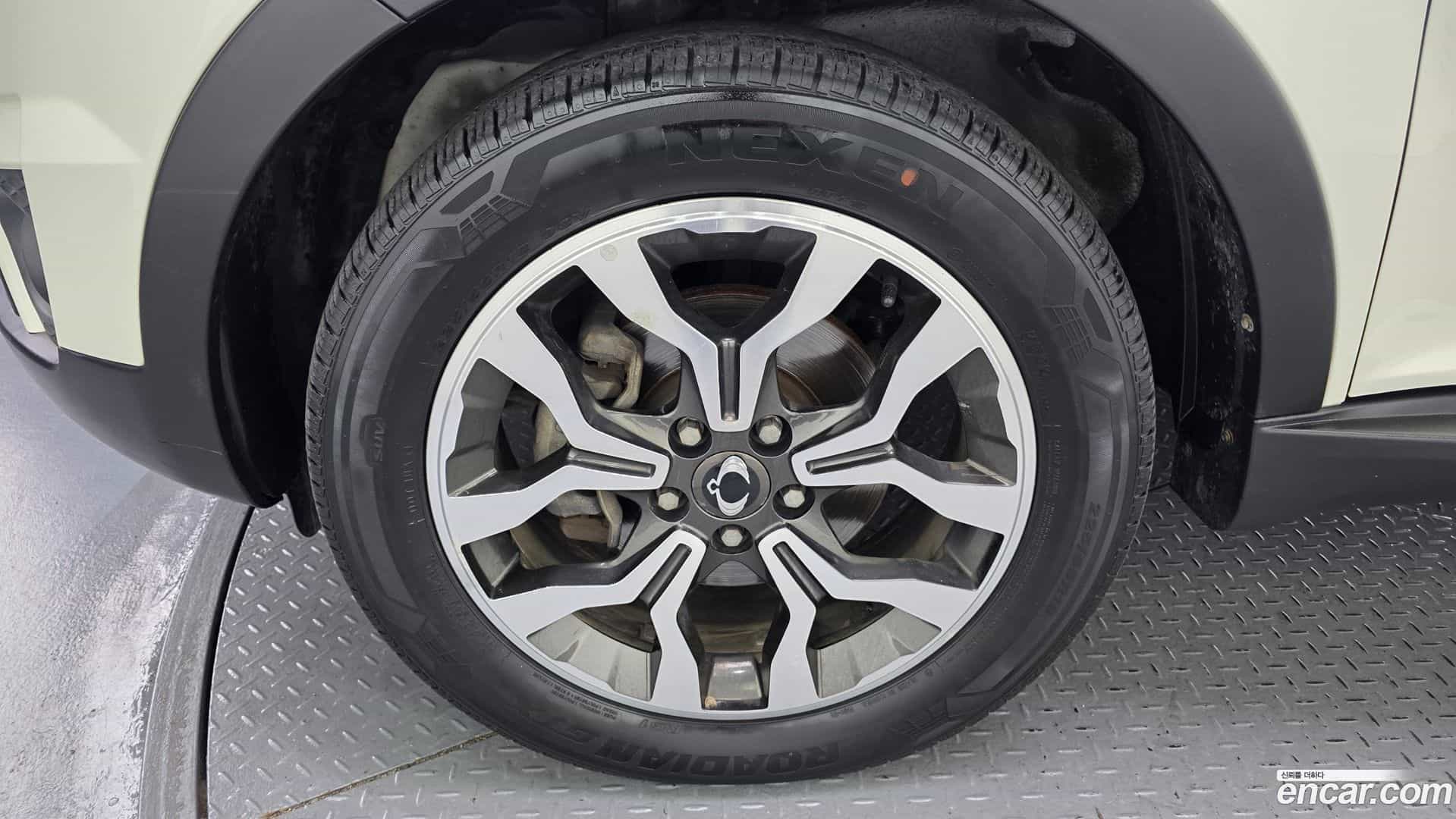 KORANDO KG_Mobility_Ssangyong 2016.0-OUTER-005