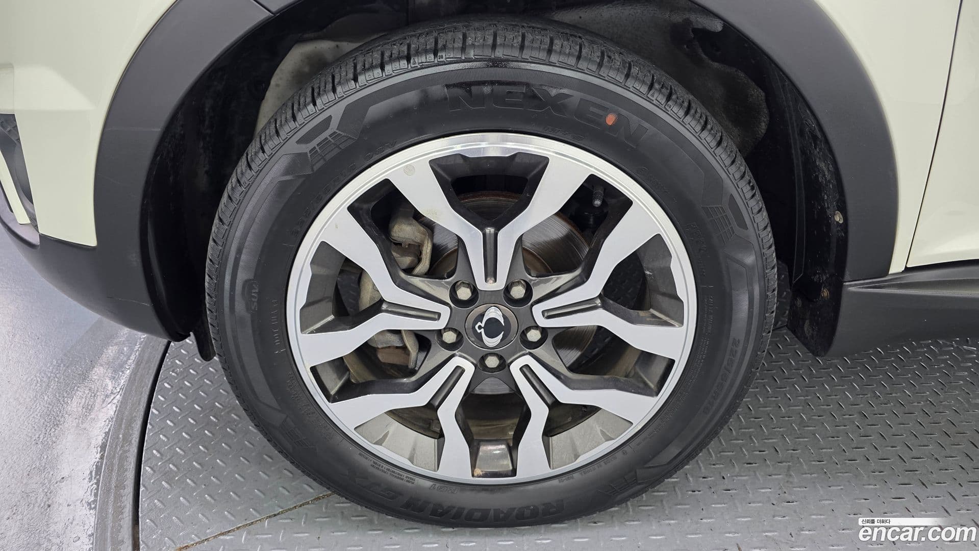 Main__Slider__Photo:KORANDO KG_Mobility_Ssangyong 2016.0-4