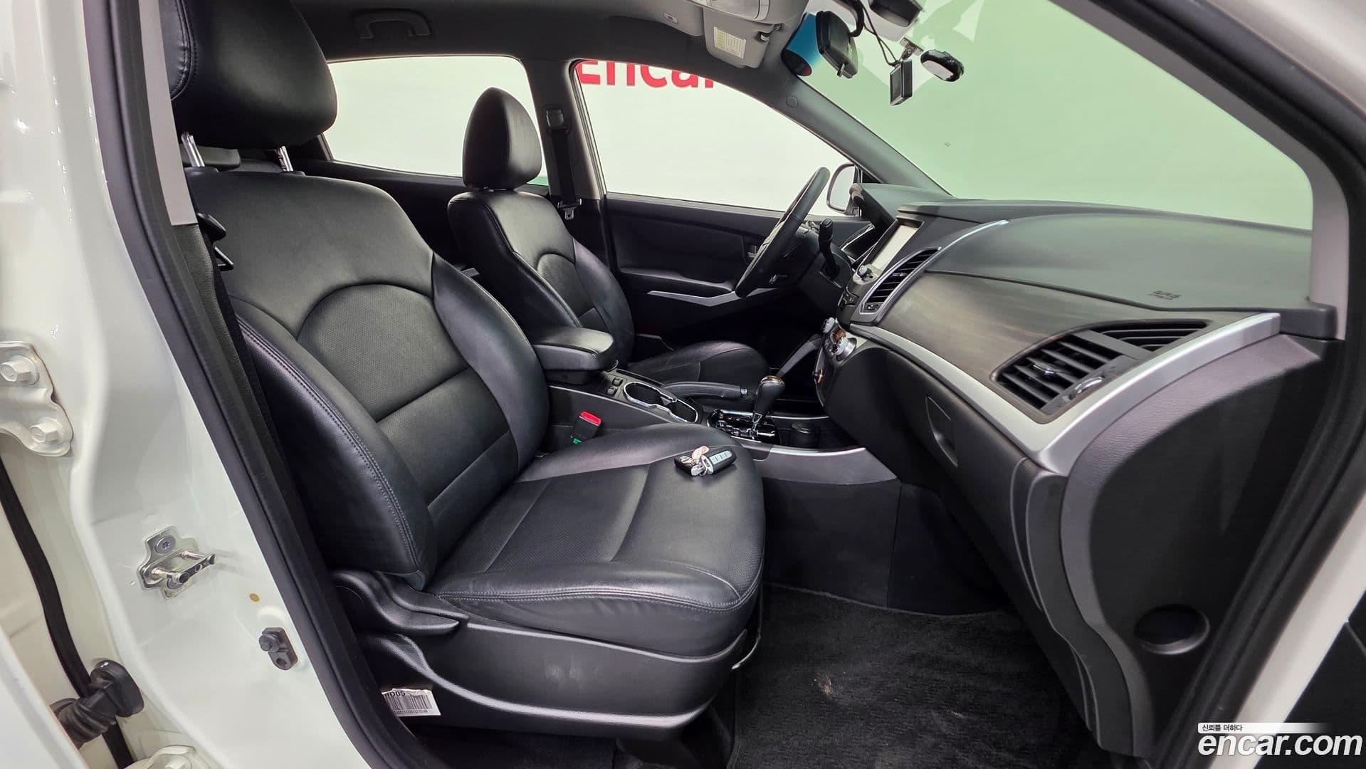 Main__Slider__Photo:KORANDO KG_Mobility_Ssangyong 2016.0-9