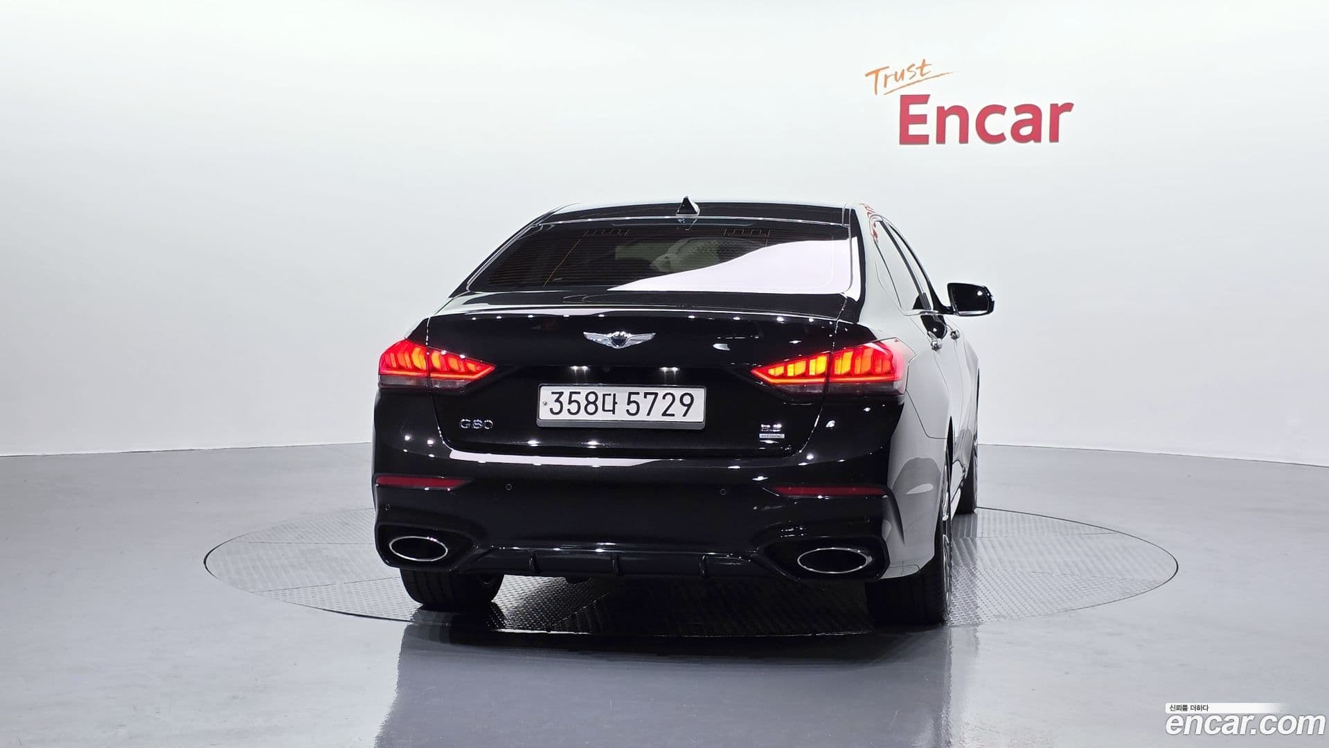 Main__Slider__Photo:G80 Genesis 2019.0-3