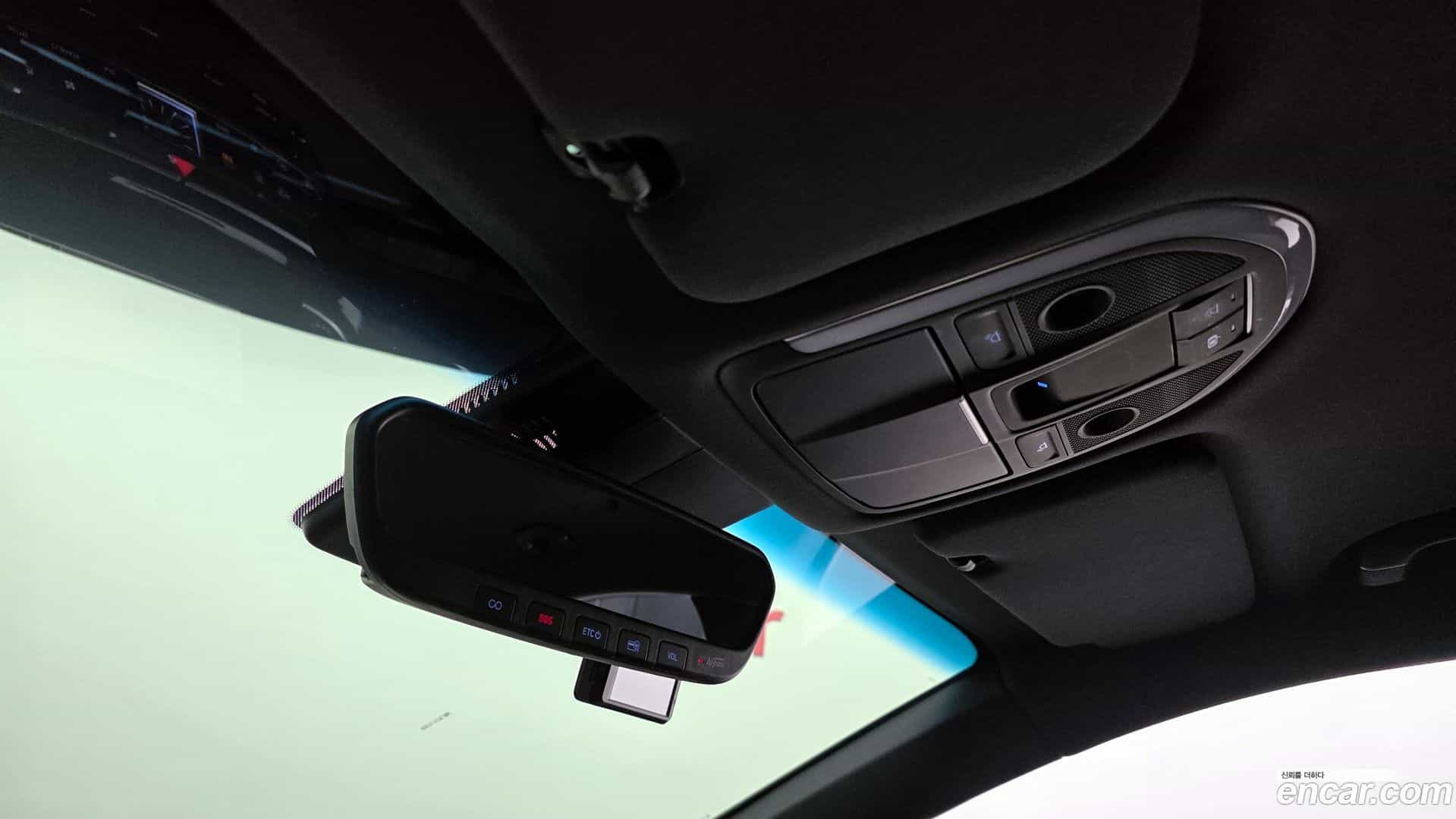 G80 Genesis 2019.0-OPTION-023