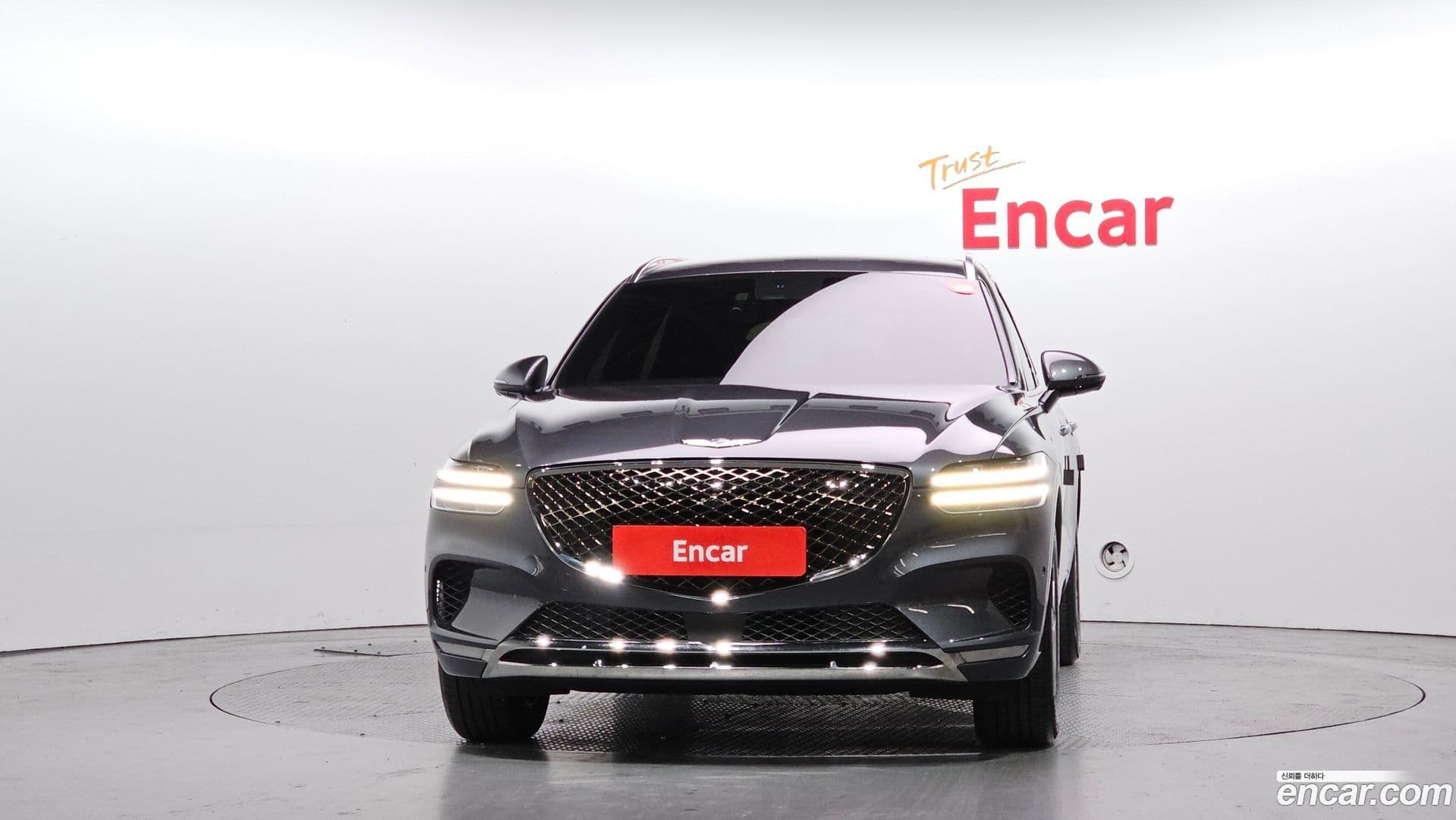 Main__Slider__Photo:GV70 Genesis 2021.1-2