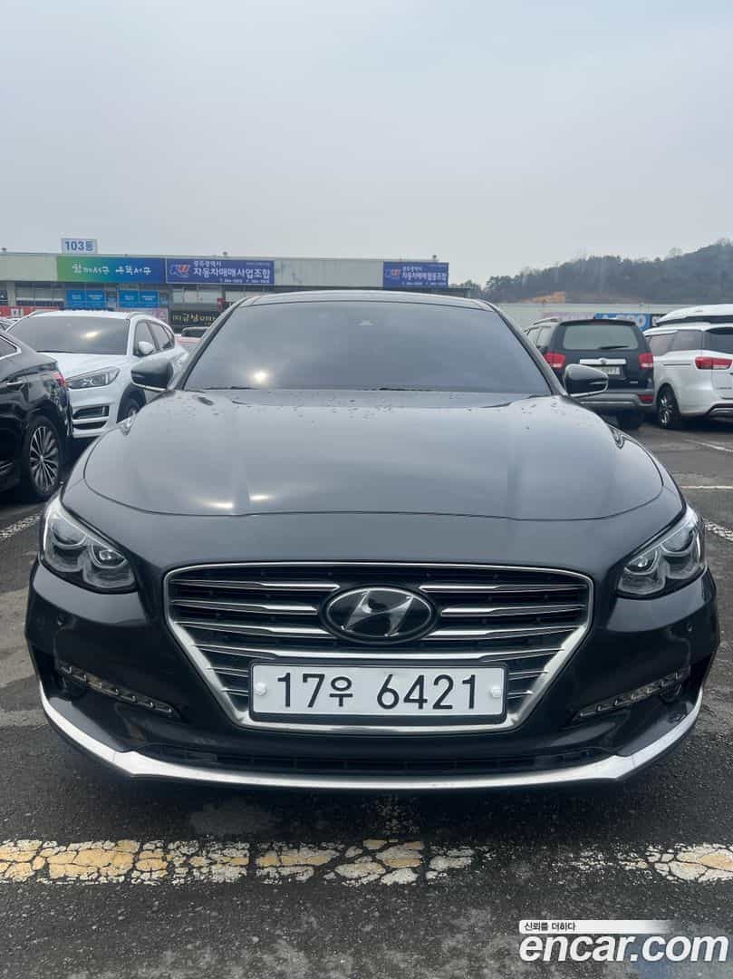 Grandeur Hyundai 2017.9-OUTER-001