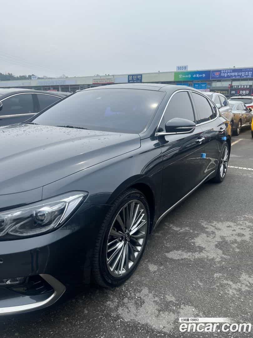 Grandeur Hyundai 2017.9-OUTER-002