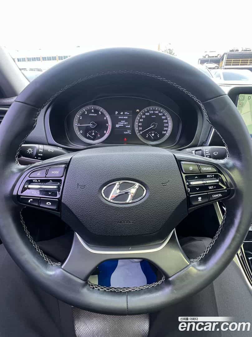 Grandeur Hyundai 2017.9-INNER-007