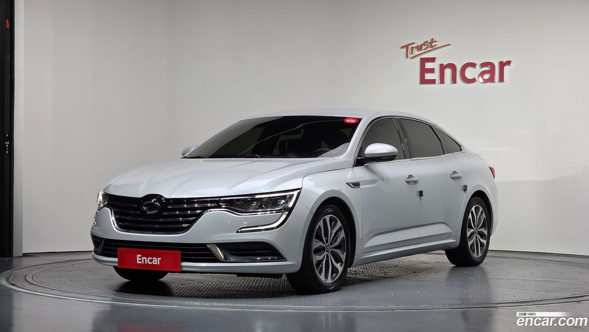 Main__Slider__Photo:SM6 Renault-KoreaSamsung 2016.9-0