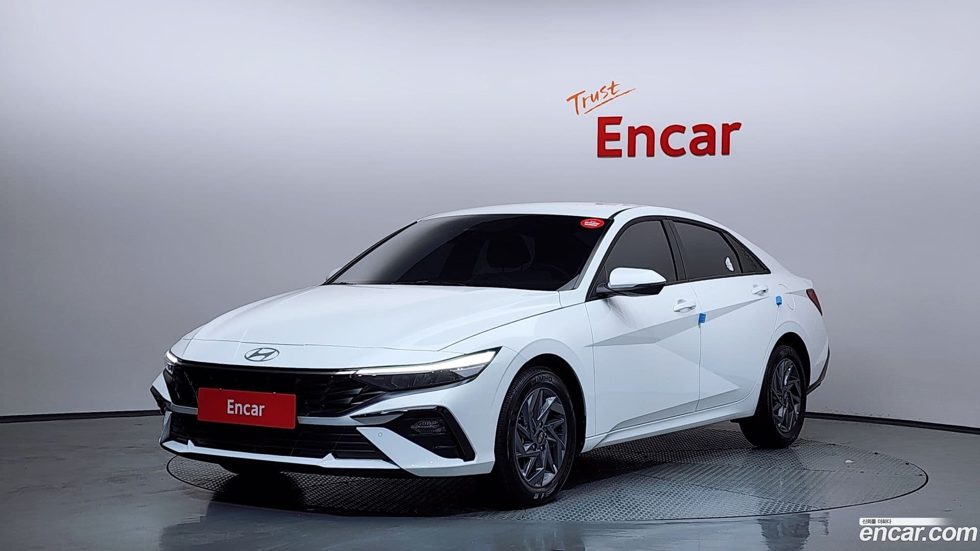 Main__Slider__Photo:AVANTE Hyundai 2025.7-0