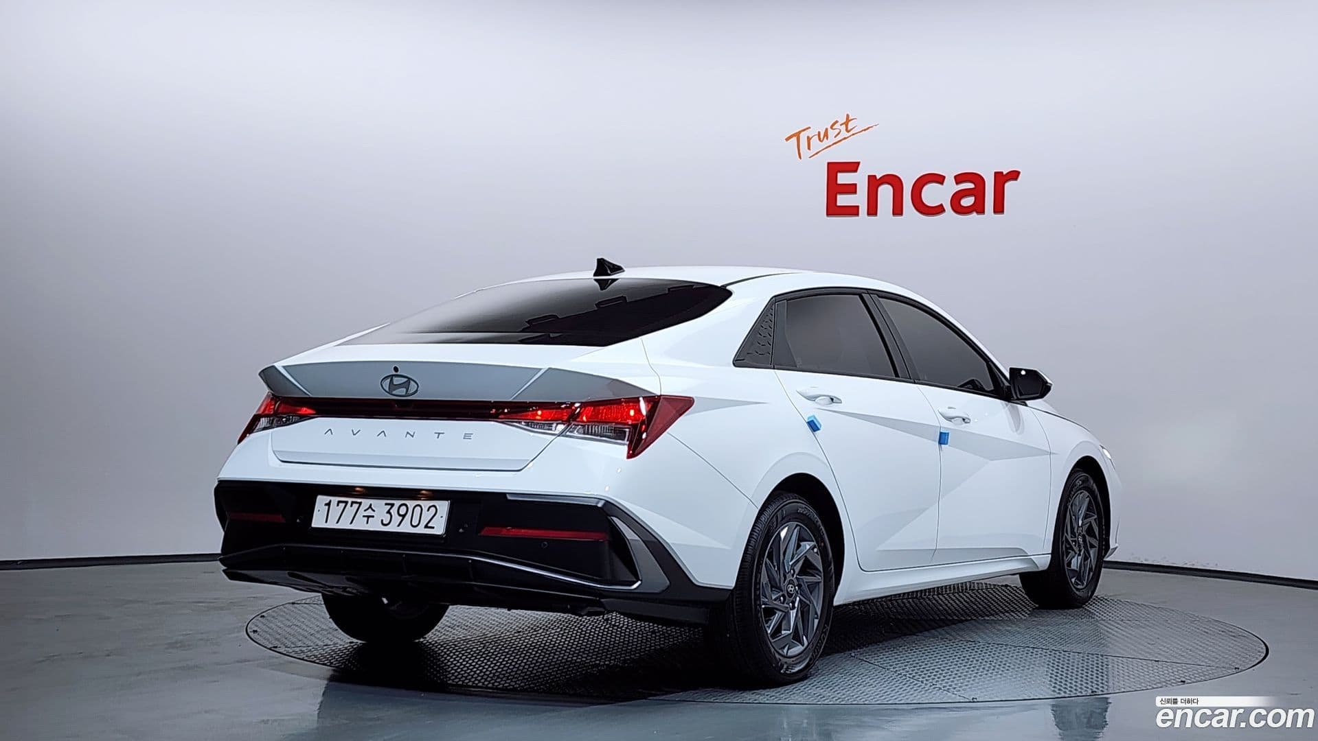 Main__Slider__Photo:AVANTE Hyundai 2025.7-1