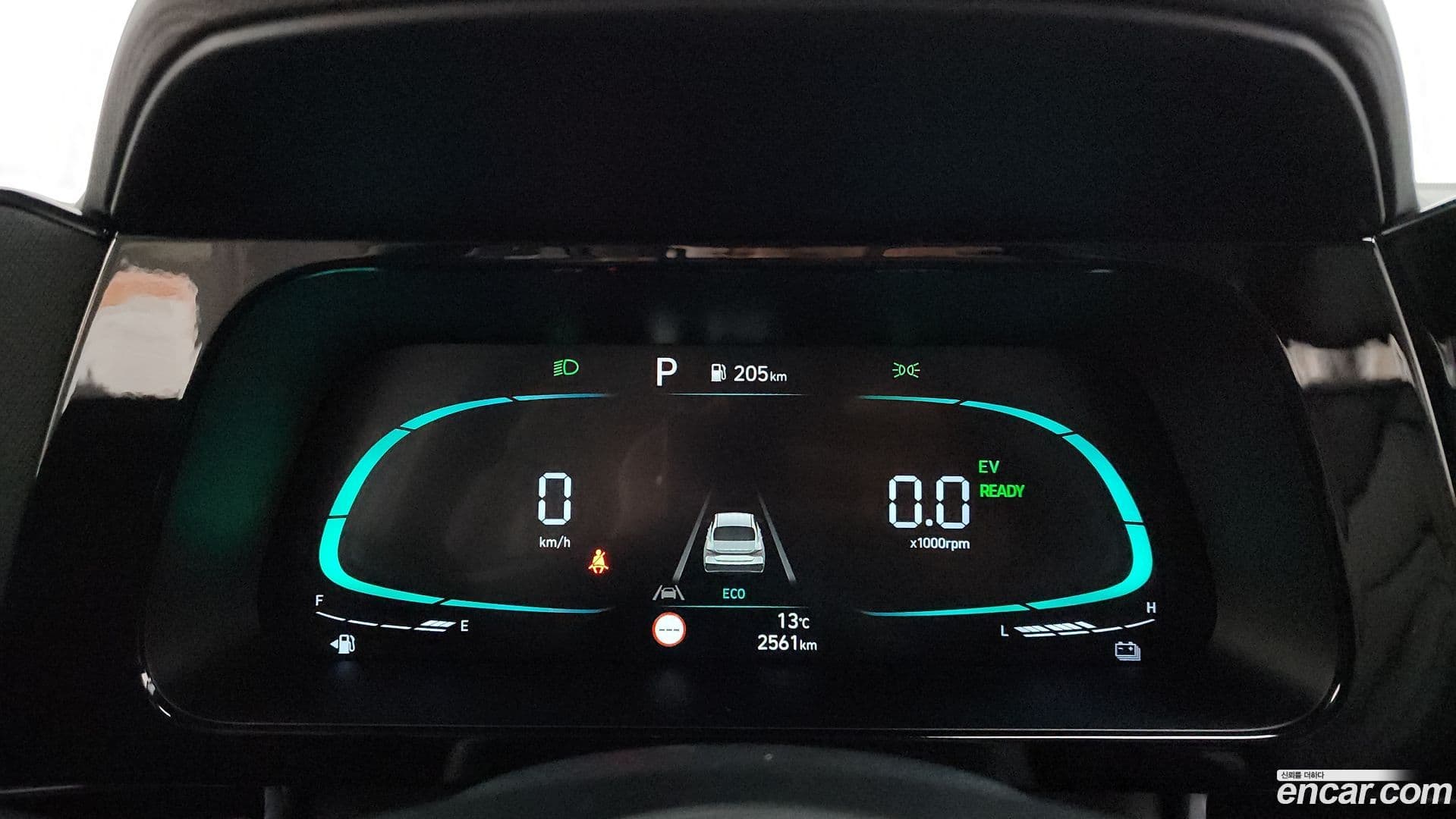 Main__Slider__Photo:AVANTE Hyundai 2025.7-7