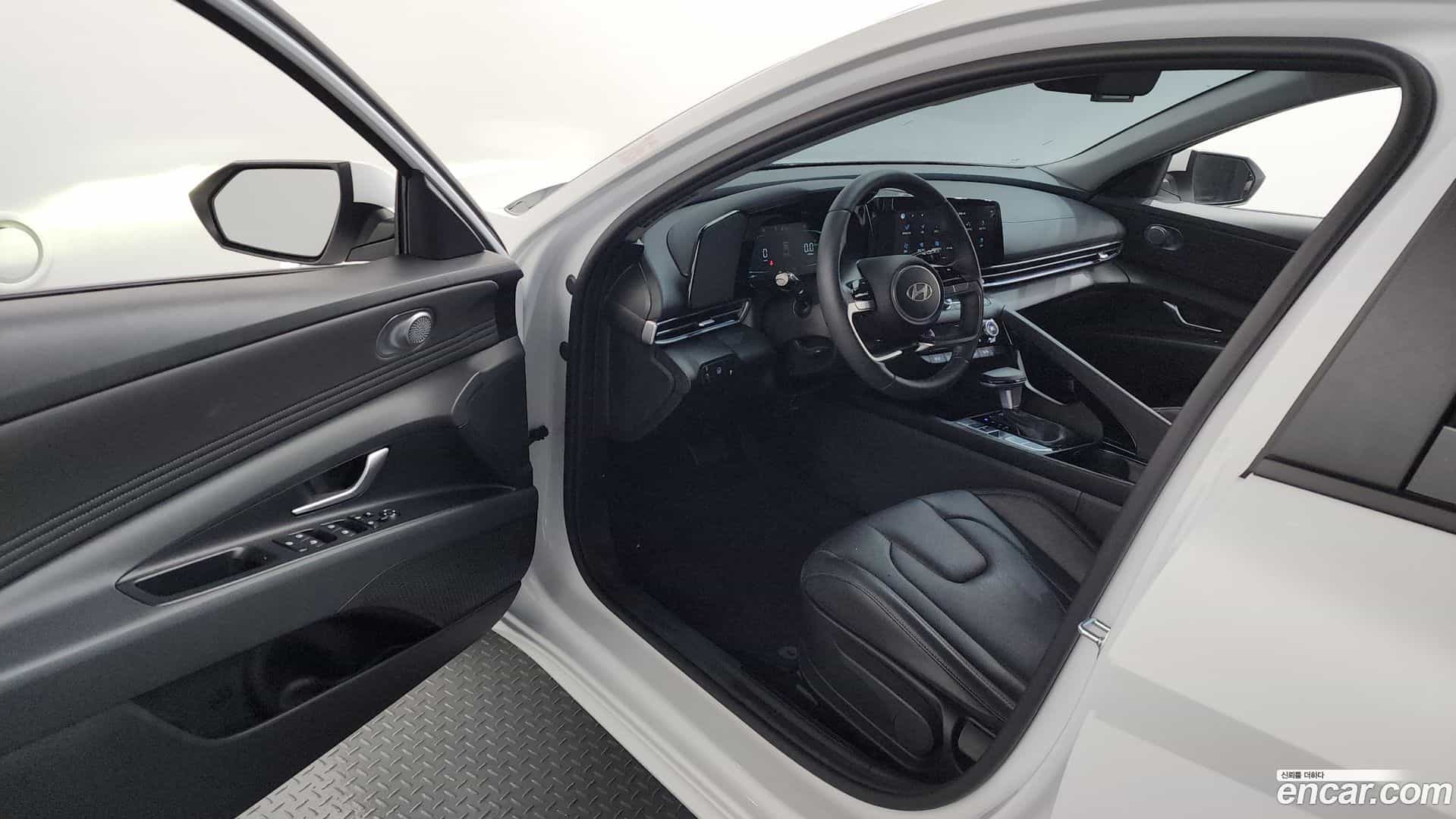 AVANTE Hyundai 2025.7-INNER-010