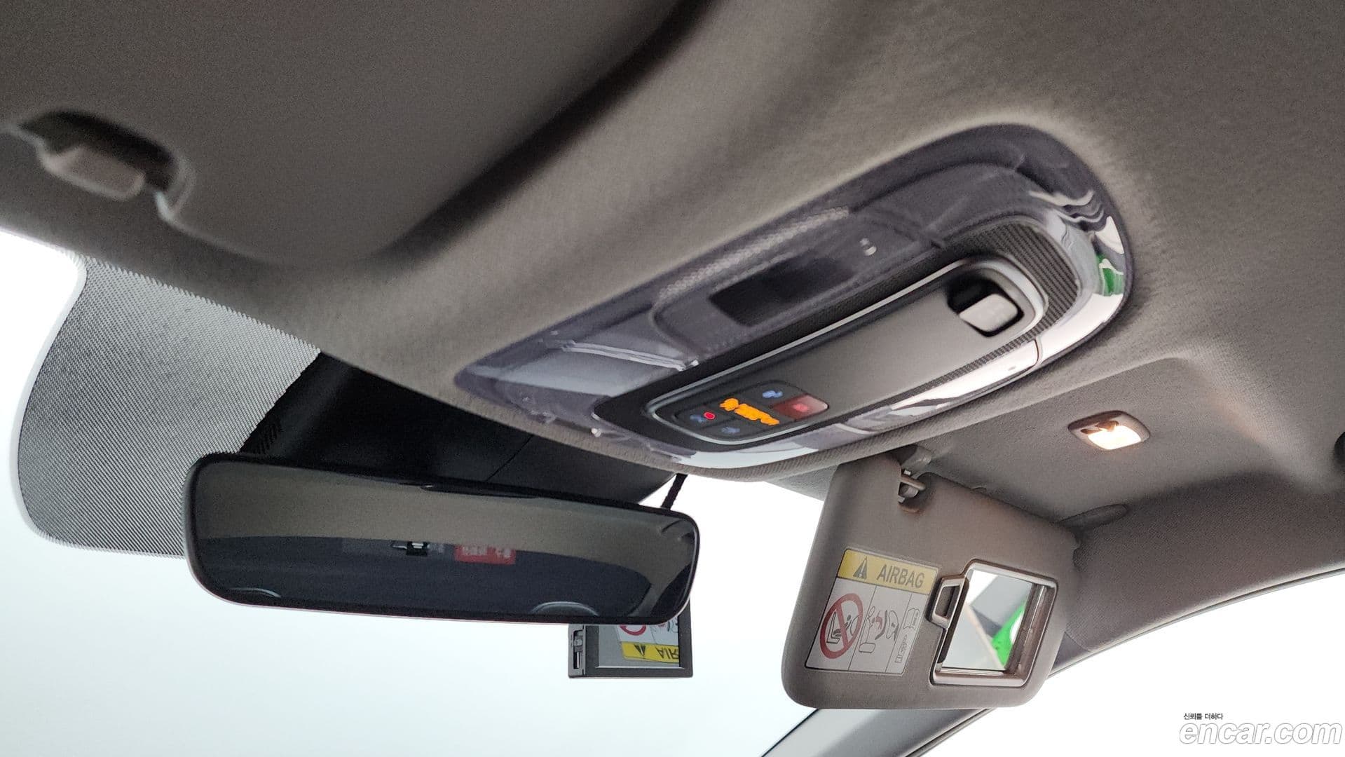 Main__Slider__Photo:AVANTE Hyundai 2025.7-18