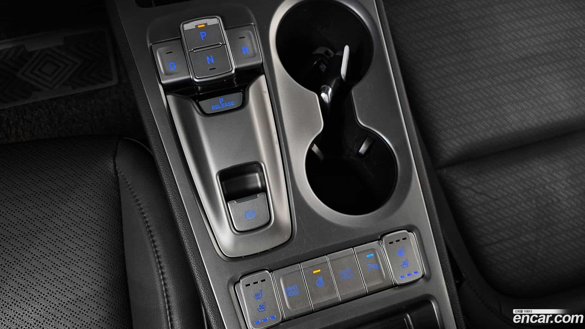 Kona Hyundai 2019.11-INNER-009