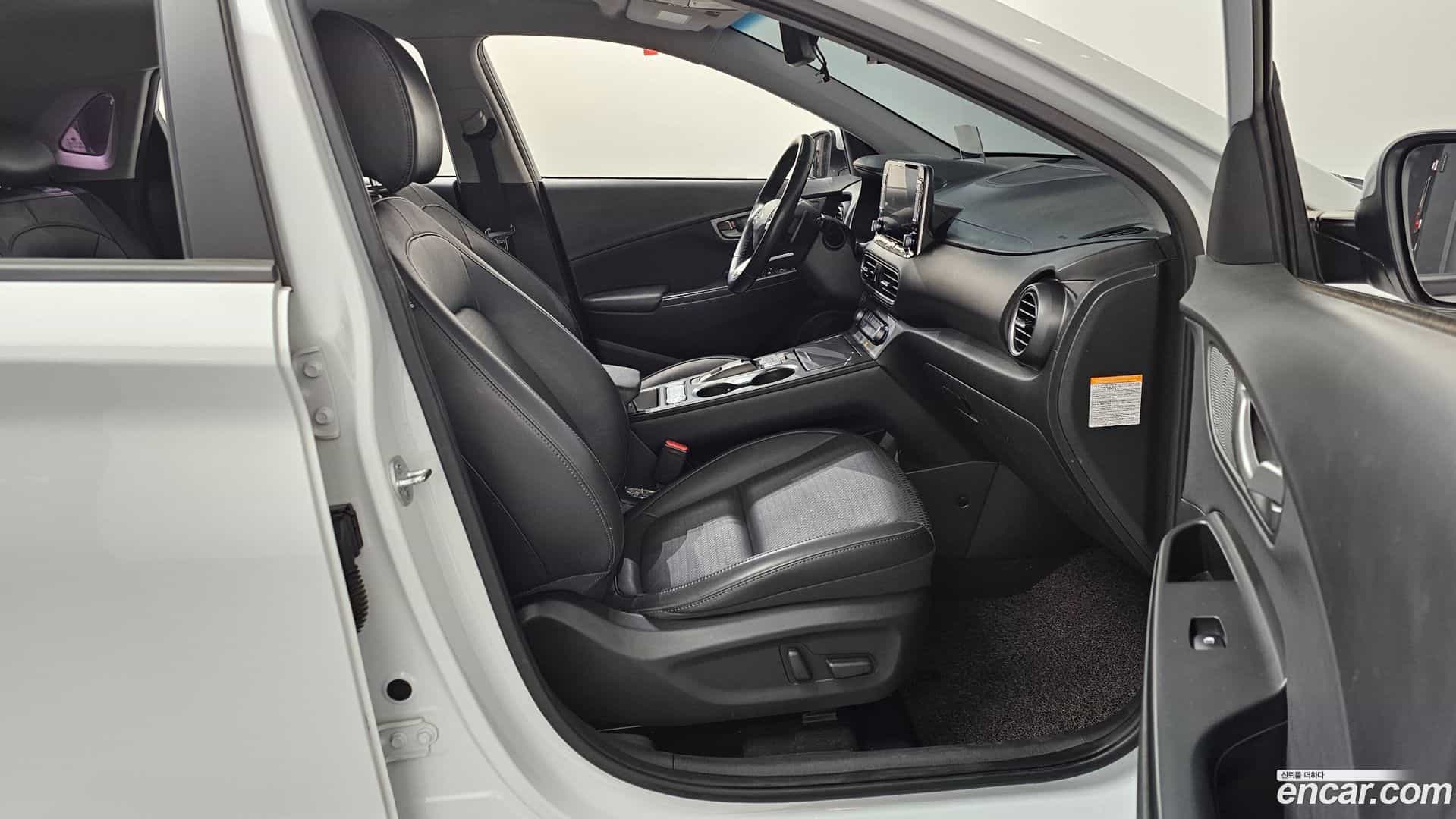 Kona Hyundai 2019.11-OPTION-015