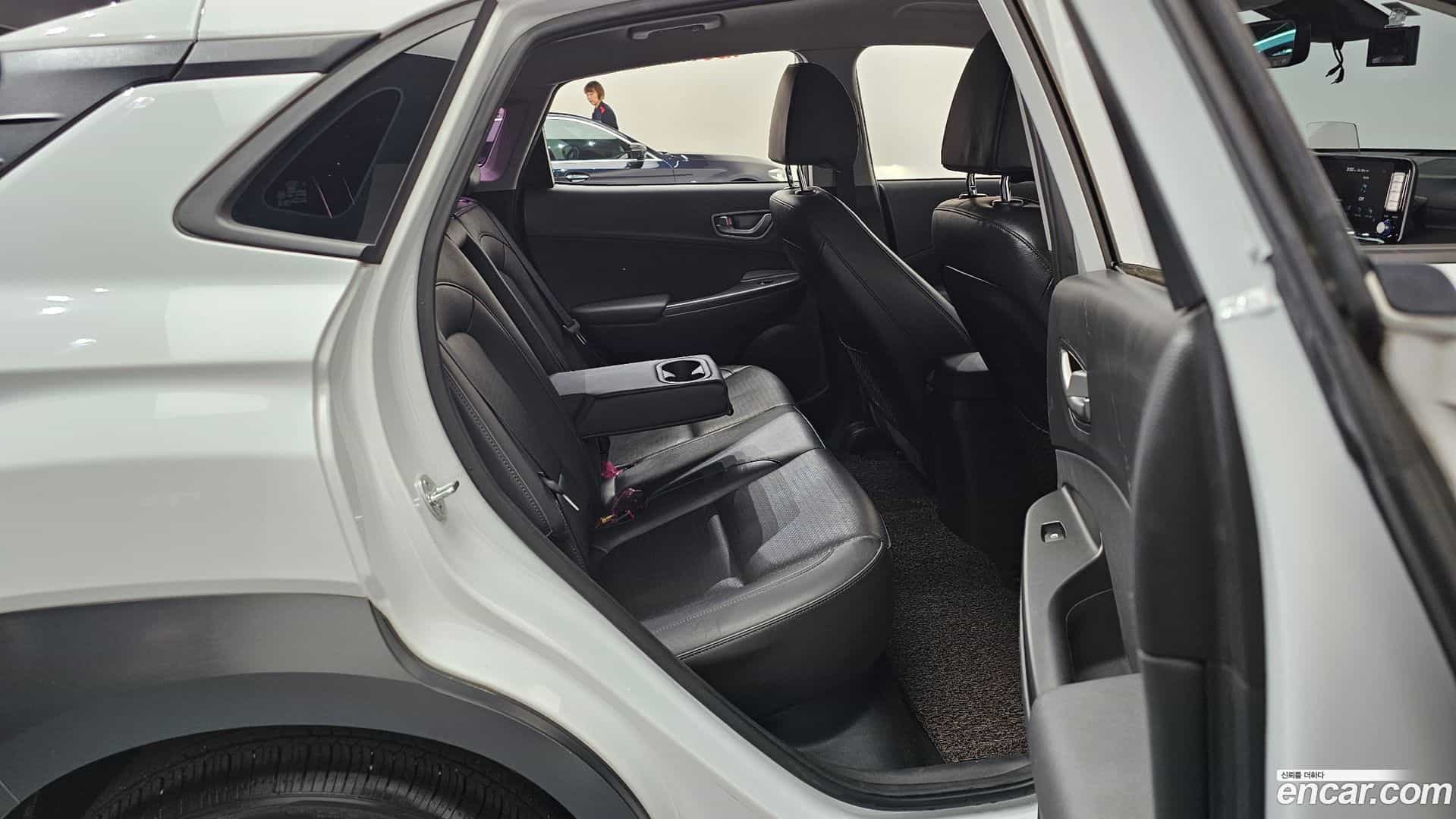 Kona Hyundai 2019.11-OPTION-016