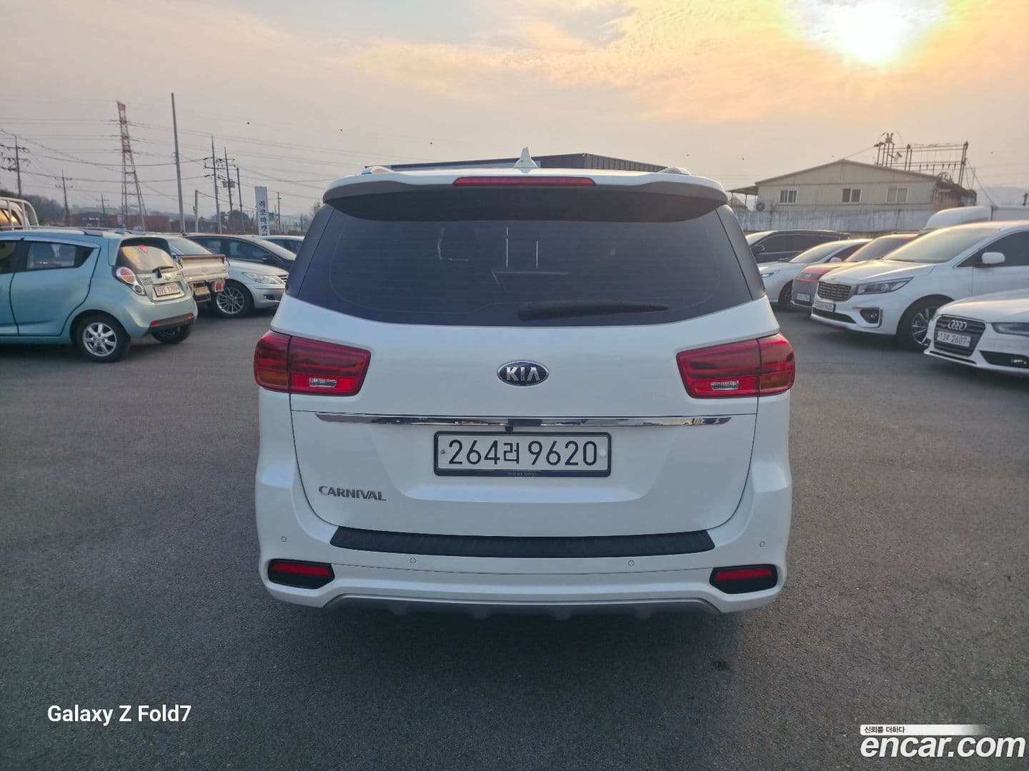 Main__Slider__Photo:Canival Kia 2020.4-5