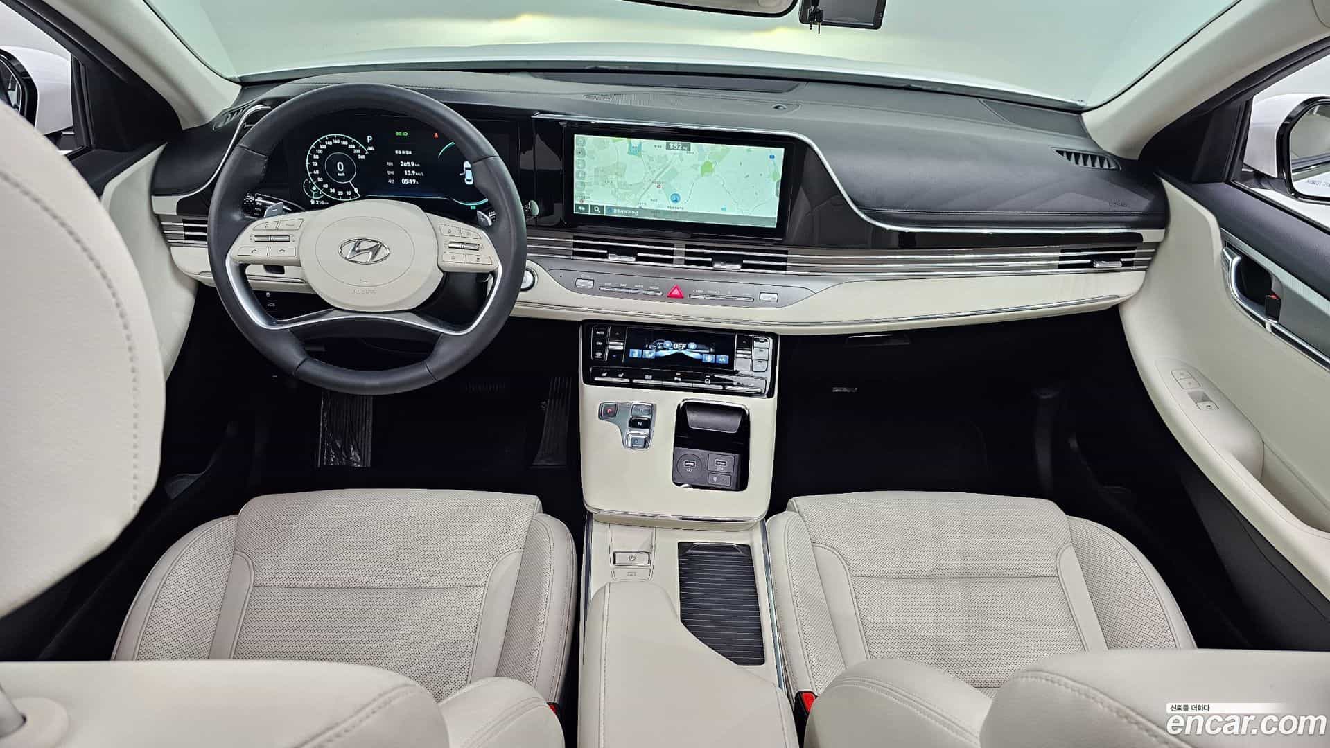 Grandeur Hyundai 2022.1-INNER-007