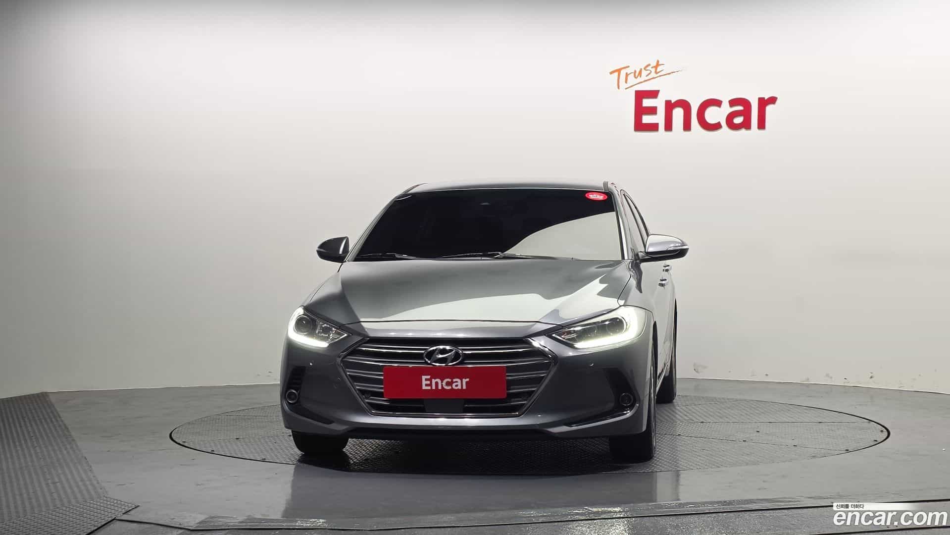 AVANTE Hyundai 2017.4-OUTER-003