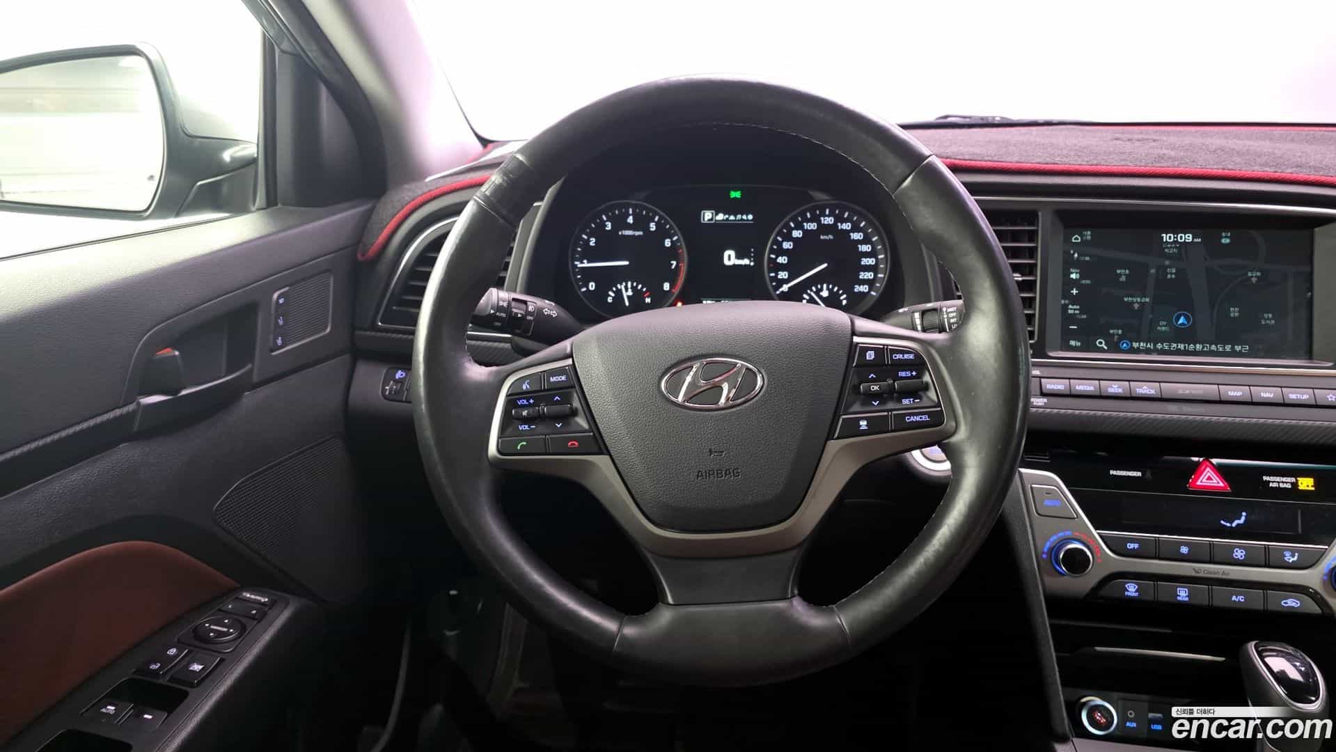 AVANTE Hyundai 2017.4-OPTION-017