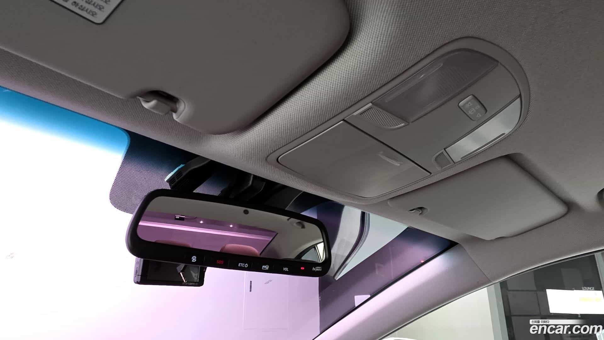 AVANTE Hyundai 2017.4-OPTION-021