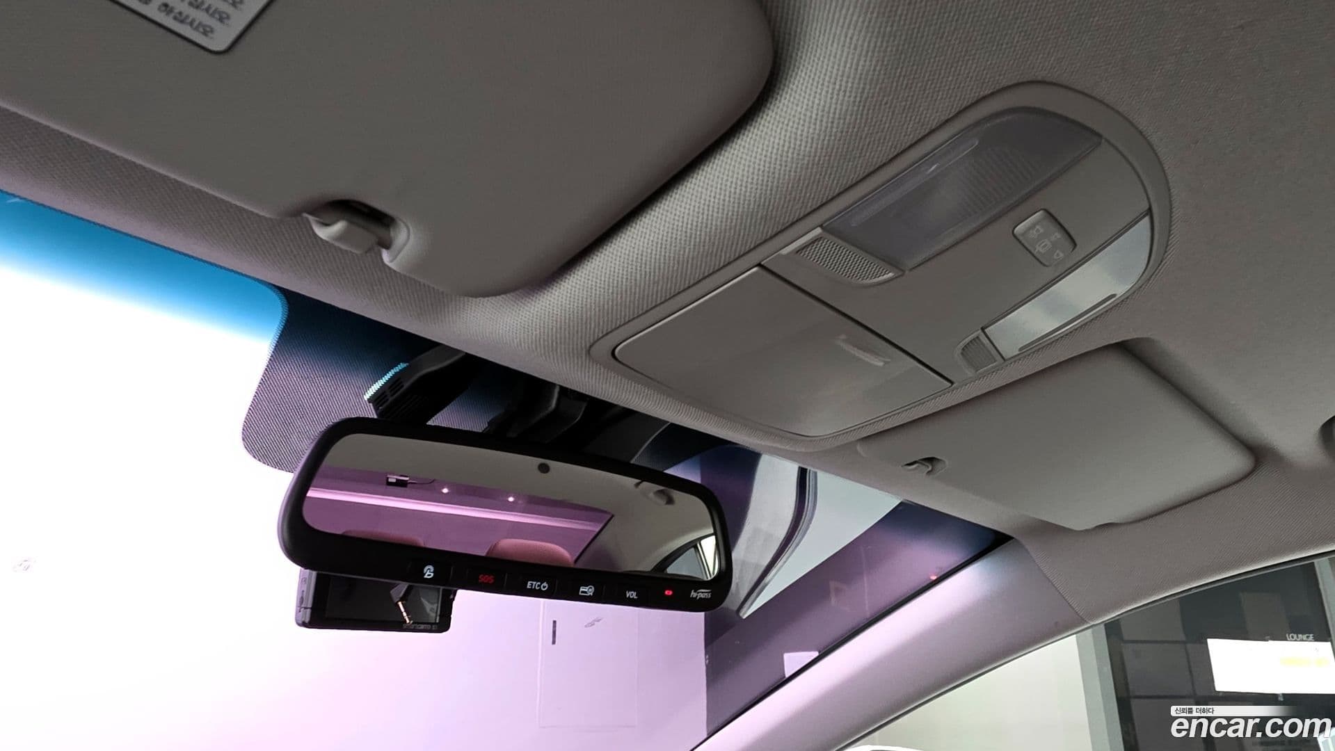 Main__Slider__Photo:AVANTE Hyundai 2017.4-16