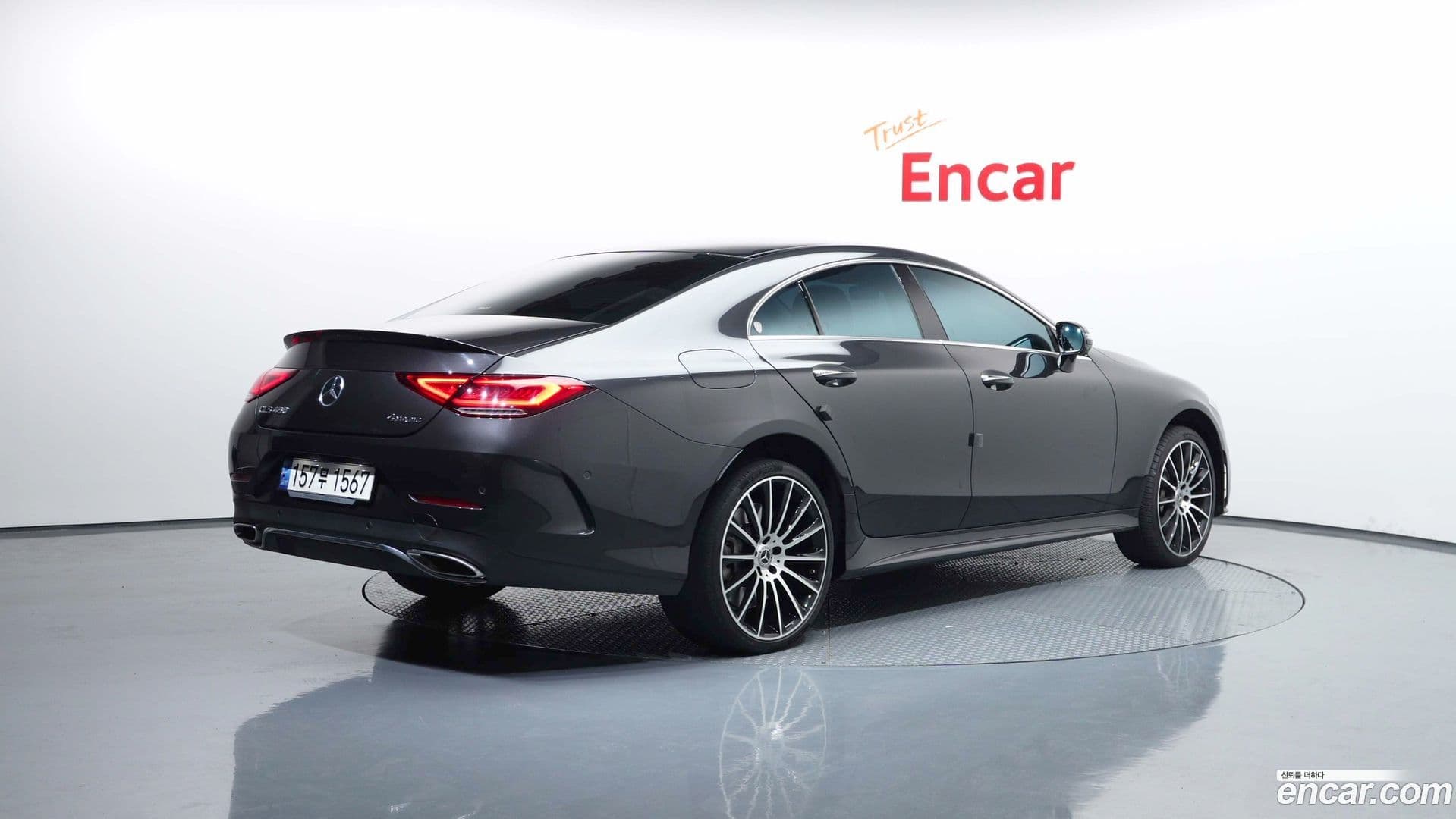 Main__Slider__Photo:CLS-Class Mercedes-Benz 2021.2-1