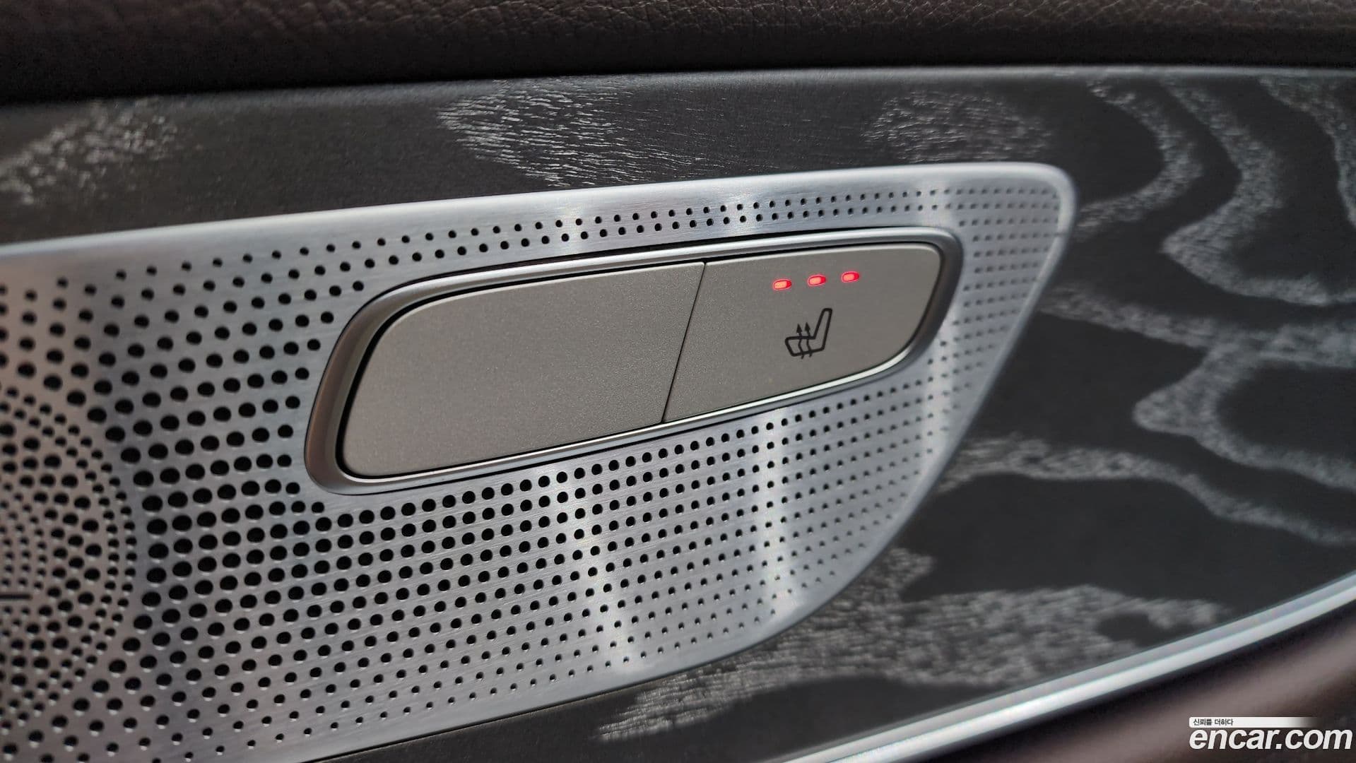 Main__Slider__Photo:CLS-Class Mercedes-Benz 2021.2-18