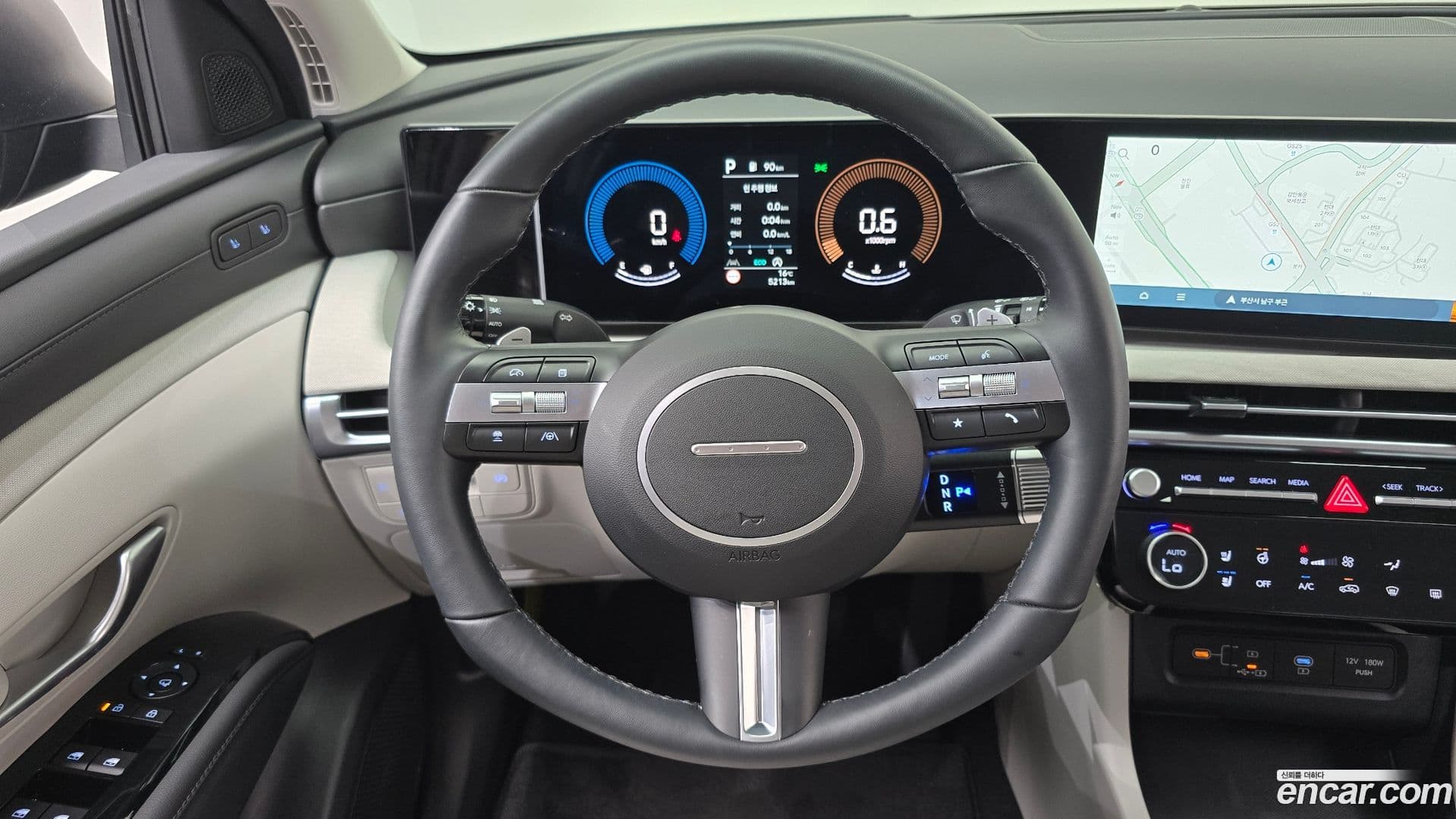 Main__Slider__Photo:Tucson Hyundai 2025.2-13