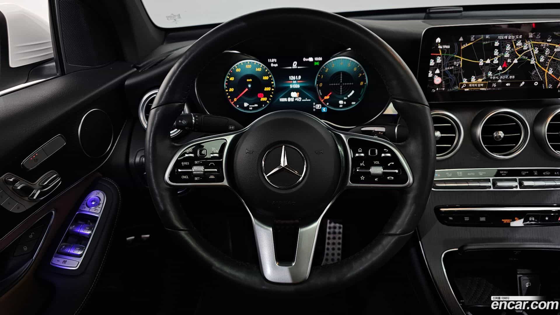 GLC-Class Mercedes-Benz 2021.2-OPTION-017
