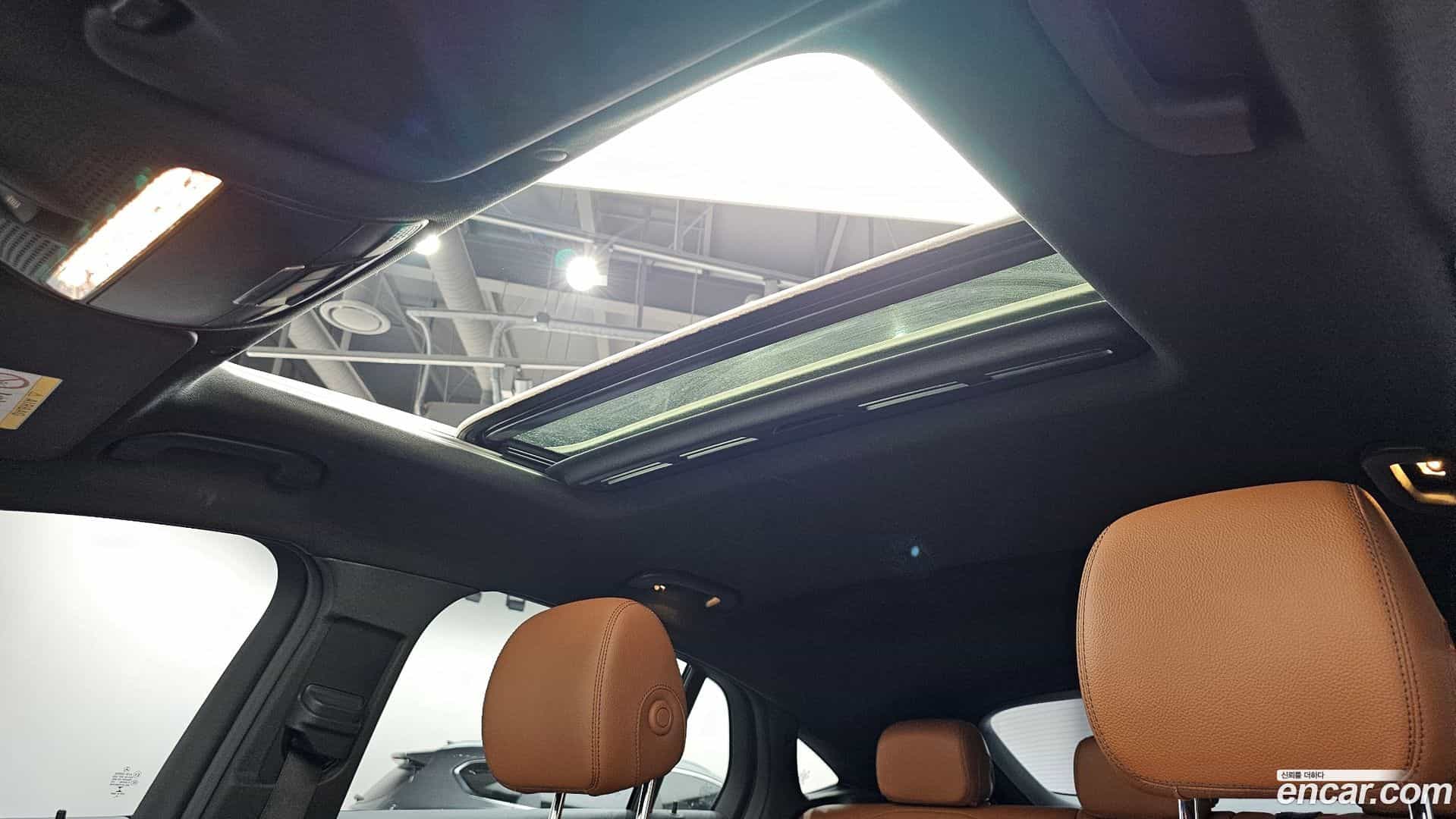 GLC-Class Mercedes-Benz 2021.2-OPTION-023