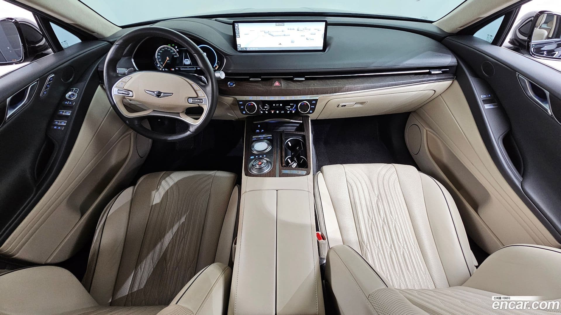 Main__Slider__Photo:G80 Genesis 2021.3-6