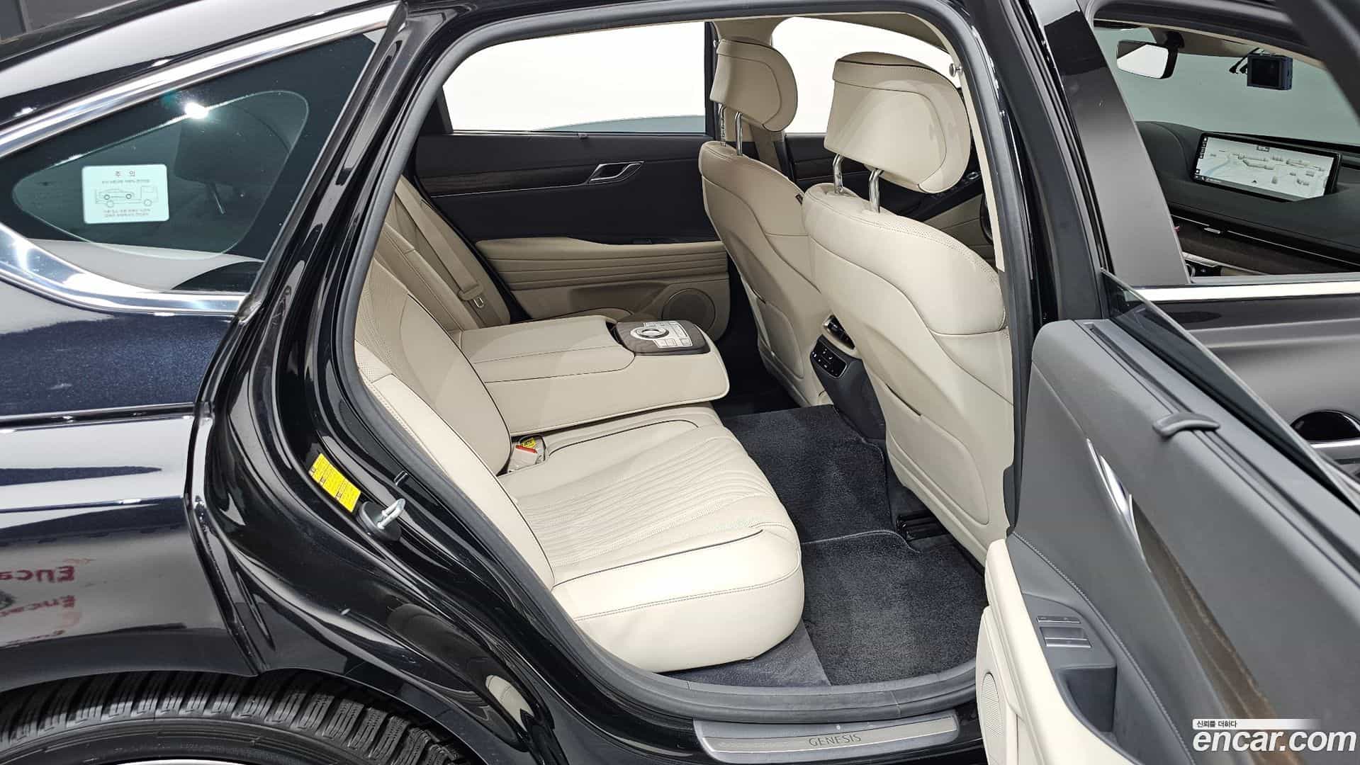 G80 Genesis 2021.3-OPTION-016