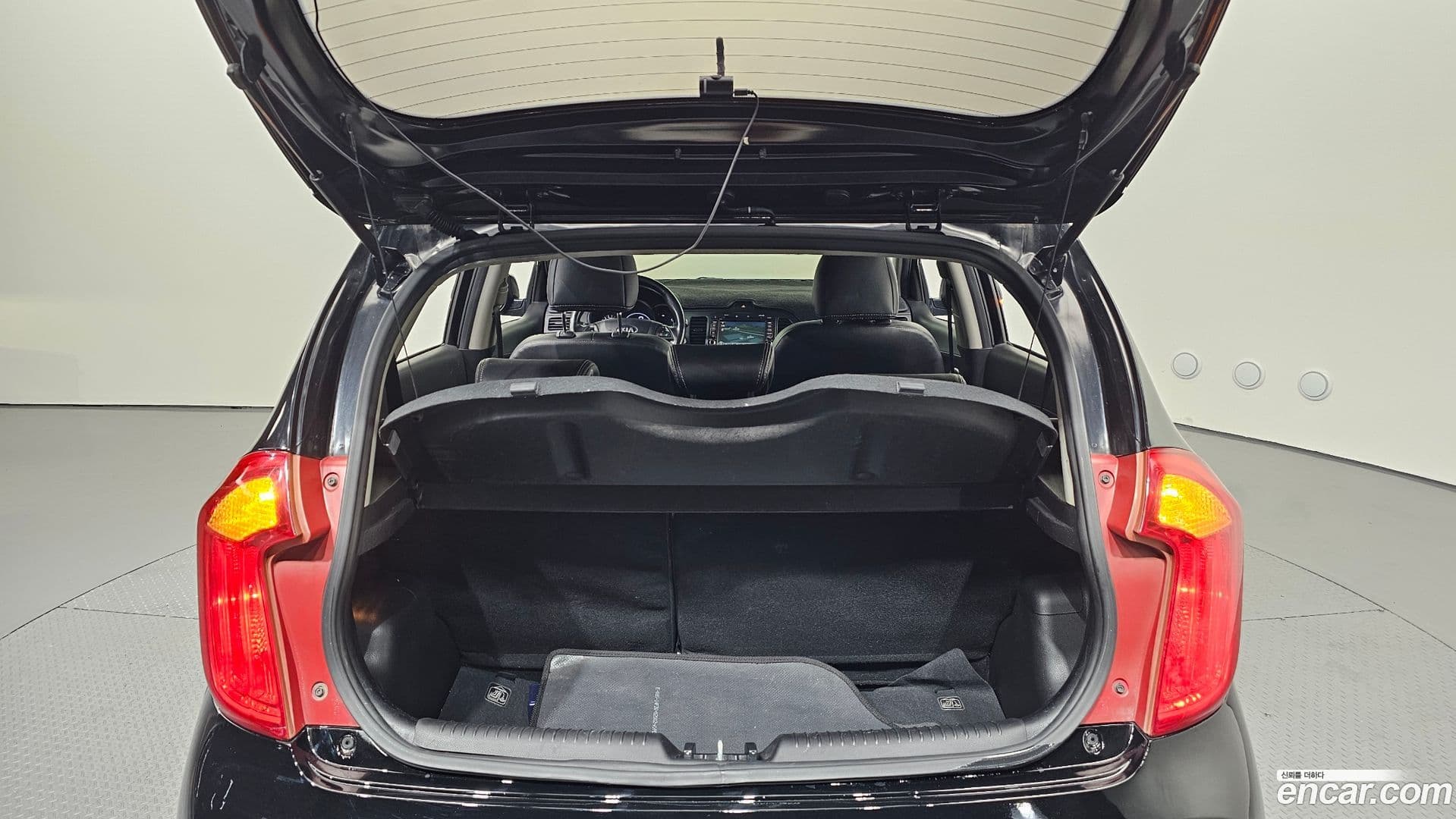 Main__Slider__Photo:morning Kia 2014.6-19