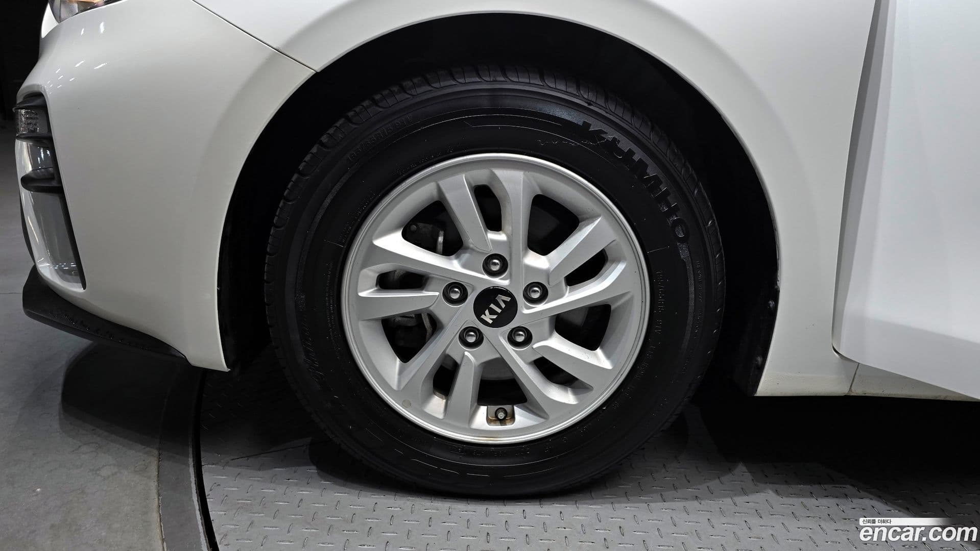 Main__Slider__Photo:K3 Kia 2018.3-4