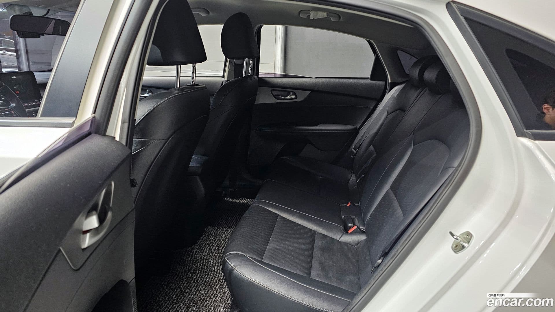 Main__Slider__Photo:K3 Kia 2018.3-12